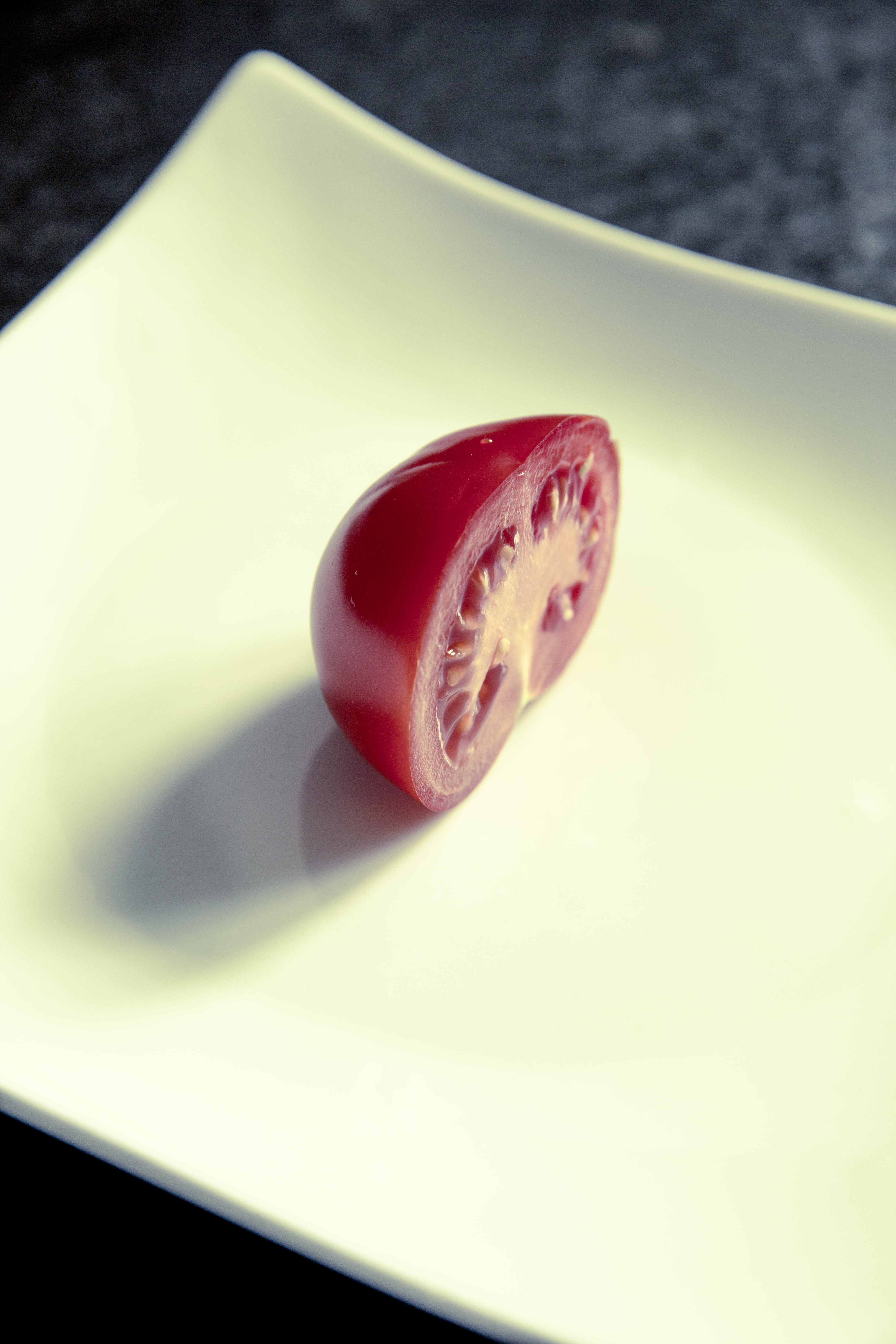 indoors, self catering, single object, juicy, locavore, close-up, healthy eating, Garden, snack, wellbeing, focus on foreground, fruit, freshness, still life, Phone HD Wallpaper