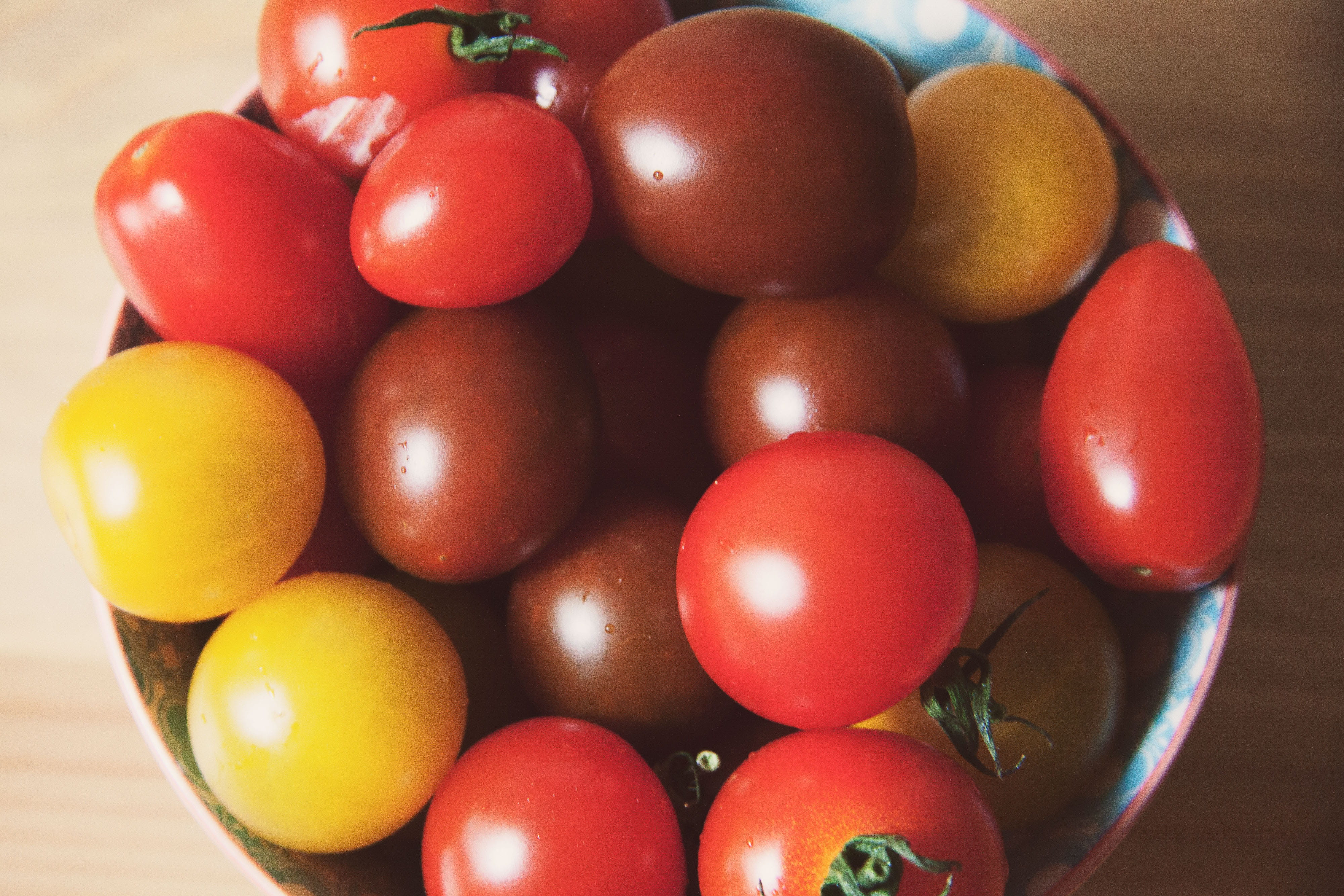 concept, 4K, no people, top, raw food, close-up, indoors, fresh, tomatoes, full, small, natural, food, vegetable, cherry, gathering, meal, food and drink, HD Wallpaper