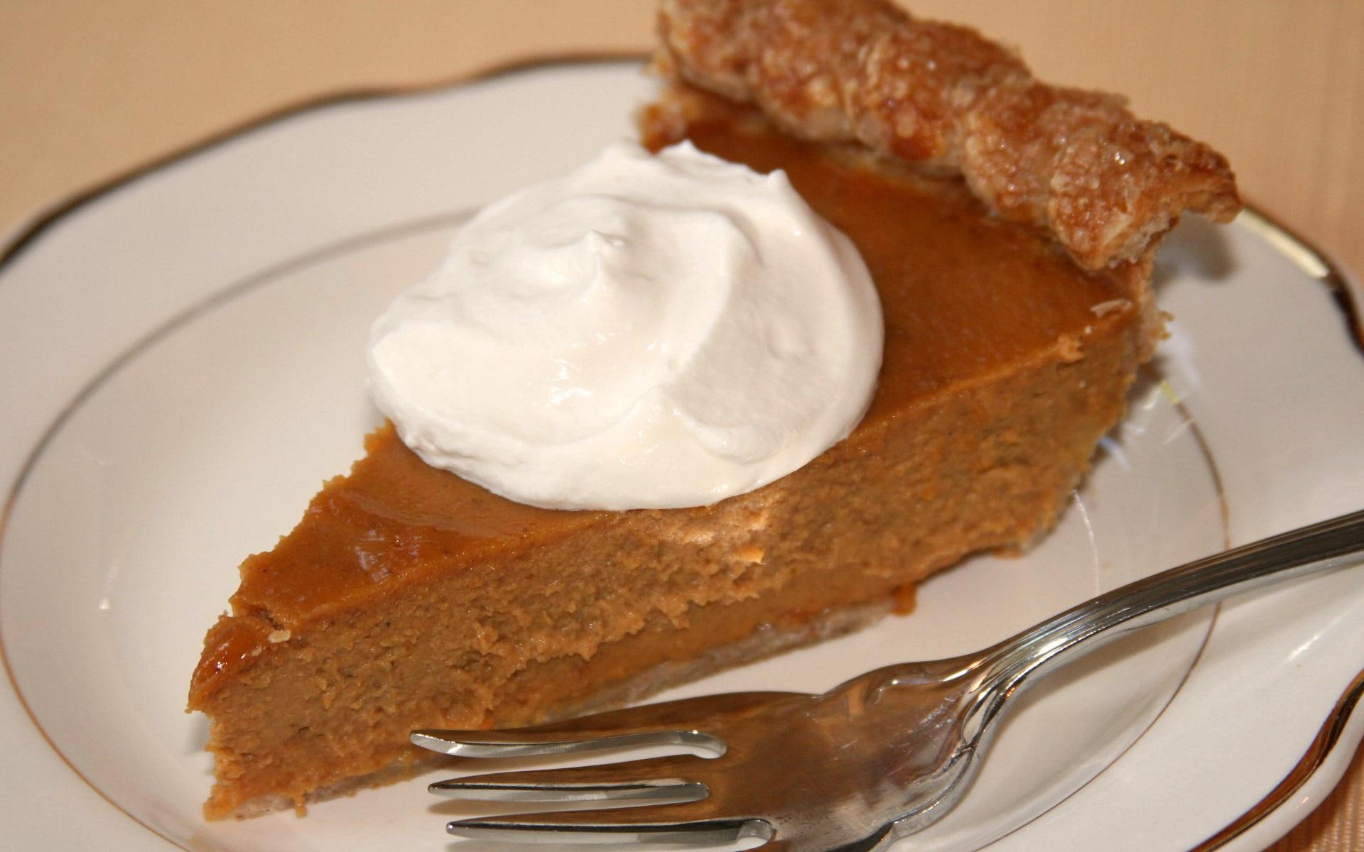 dessert, plate, 3d and abstract, coolwhip, delicious, abstract, sweet, bakery, 1080P, pumpkin, fork, piece, pie, HD Wallpaper