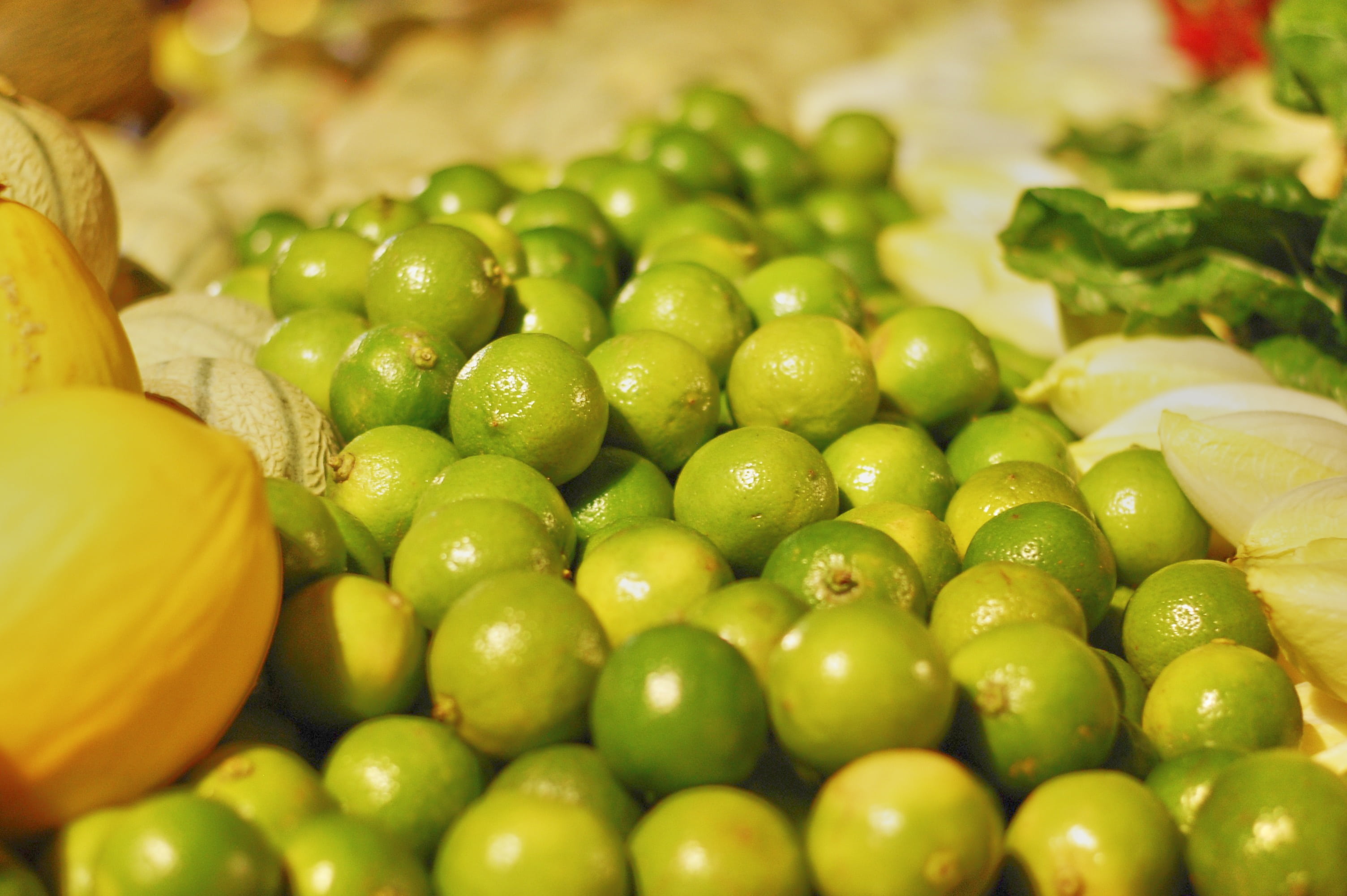 market, green color, large group of objects, healthy eating, wellbeing, vegetarian food, retail, greengrocers, green, limes, no people, shop, food, food and drink, HD Wallpaper