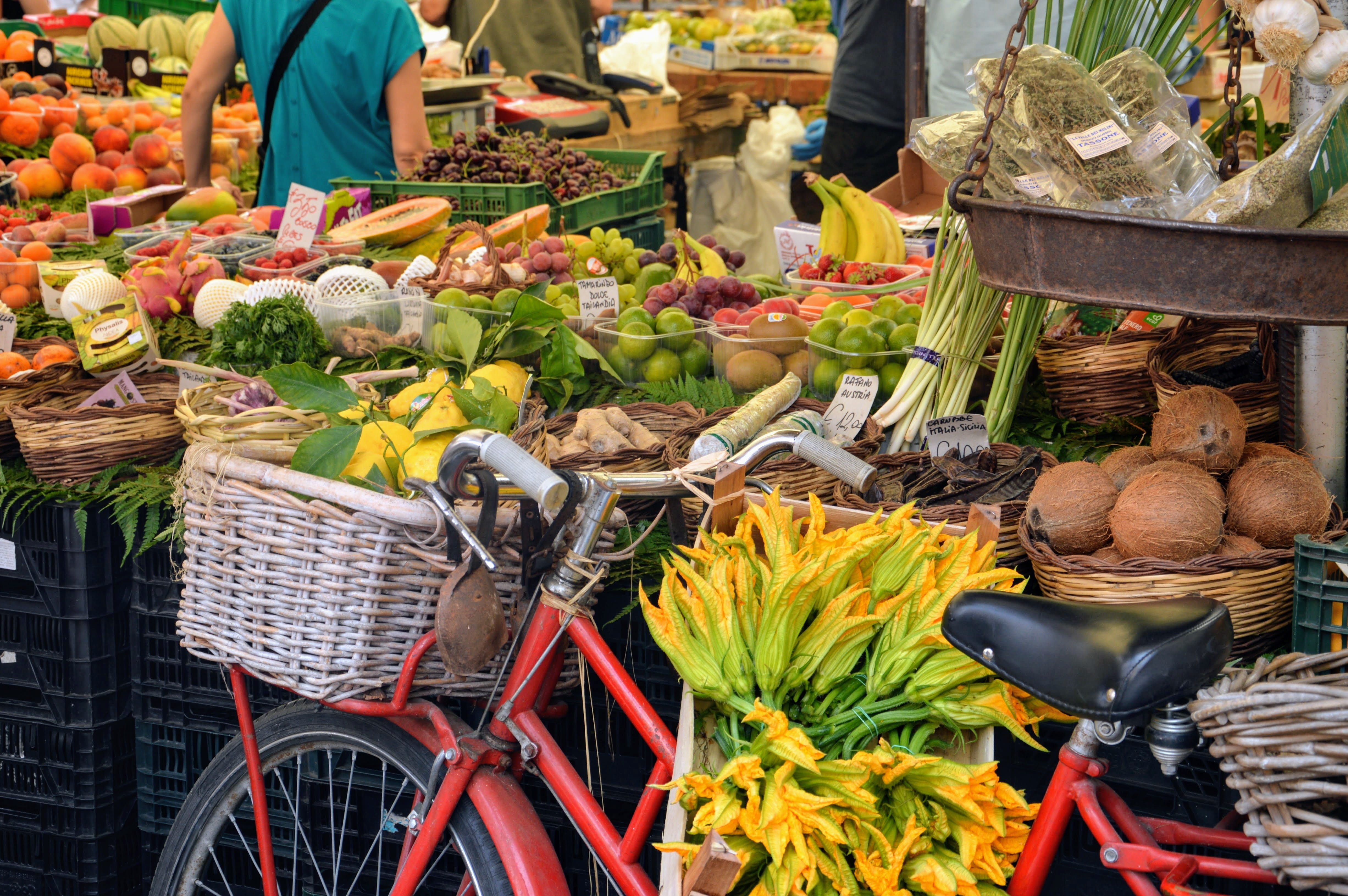 healthy eating, 4K, freshness, spices, expense, country, large group of objects, vegetable, holiday, wellbeing, market, retail, market stall, italy, holidays, HD Wallpaper