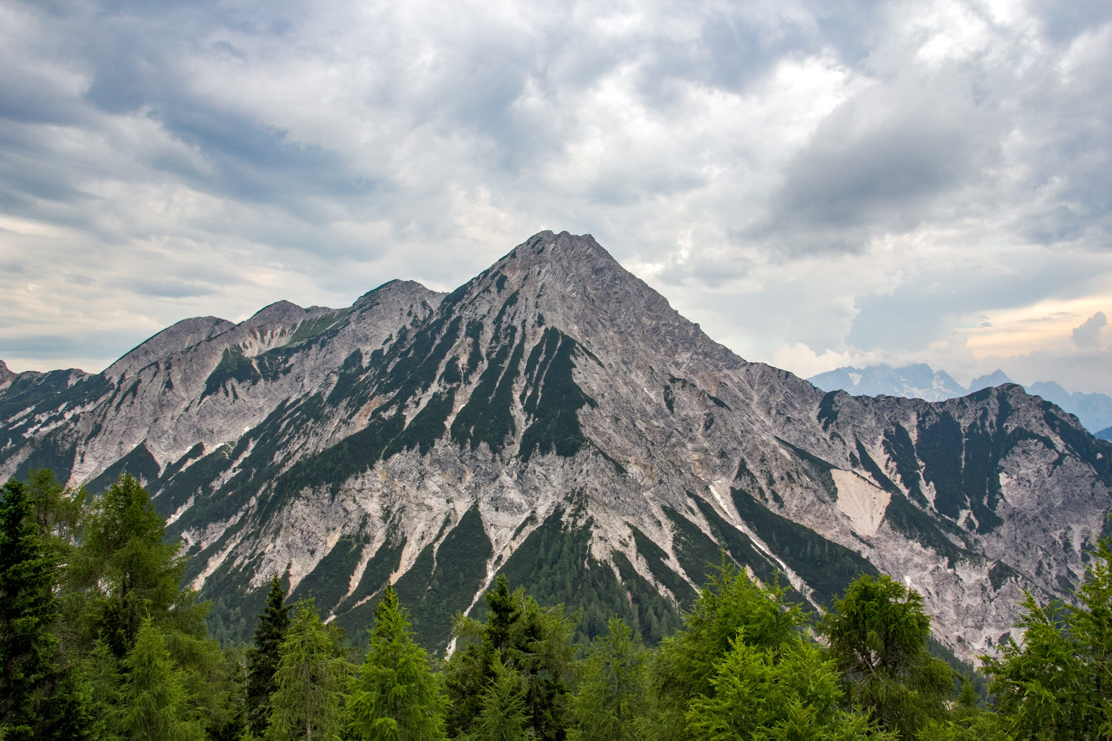mountain peak, 4K, beauty in nature, pine woodland, tranquility, outdoors, nature, carinthia, coniferous tree, environment, formation, physical geography, HD Wallpaper