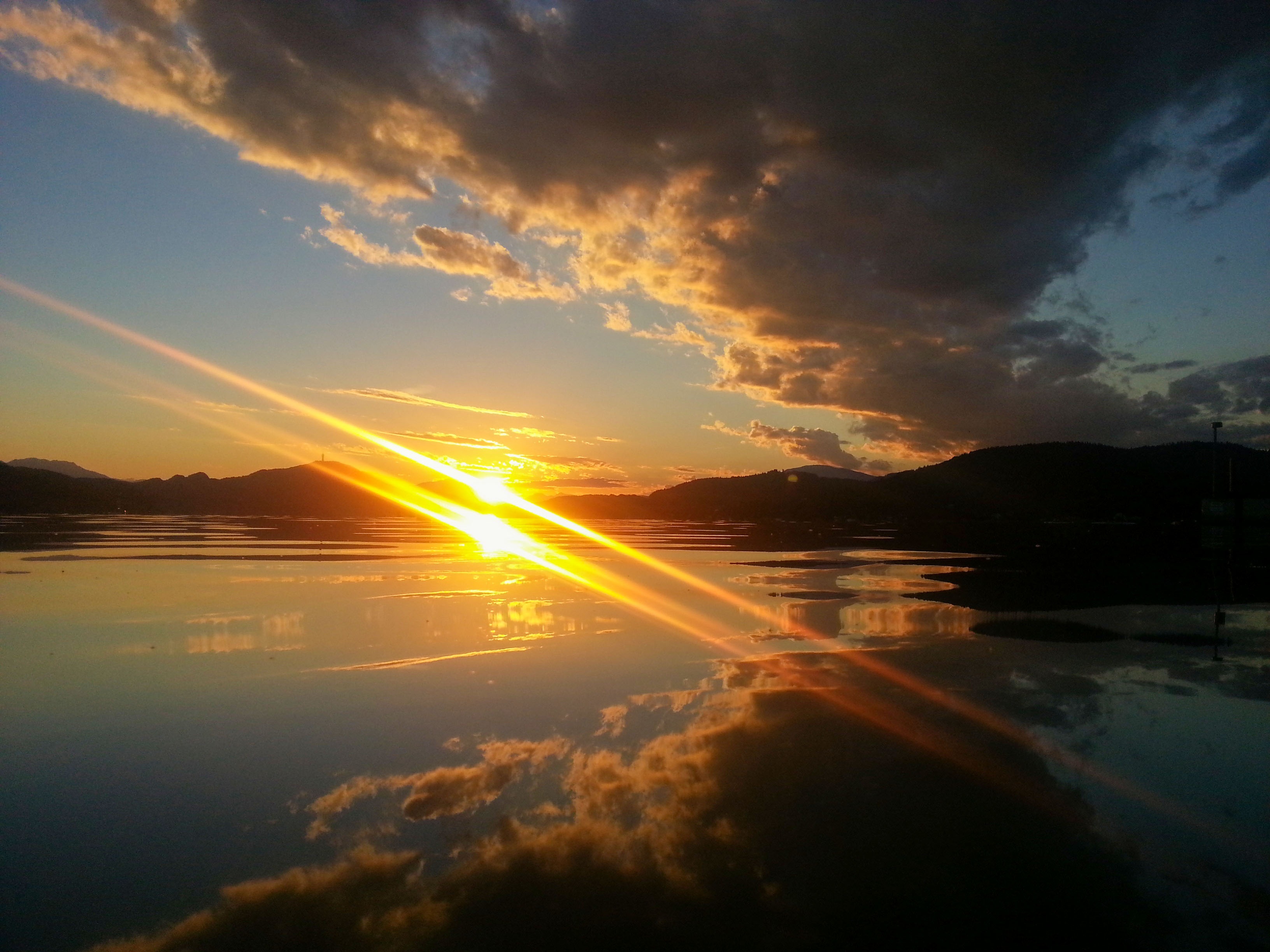 non-urban scene, lake, sunbeam, landscape, sunset, beauty in nature, 2K, tranquility, lens flare, abendstimmung, cloud - sky, austria, sunlight, outdoors, HD Wallpaper