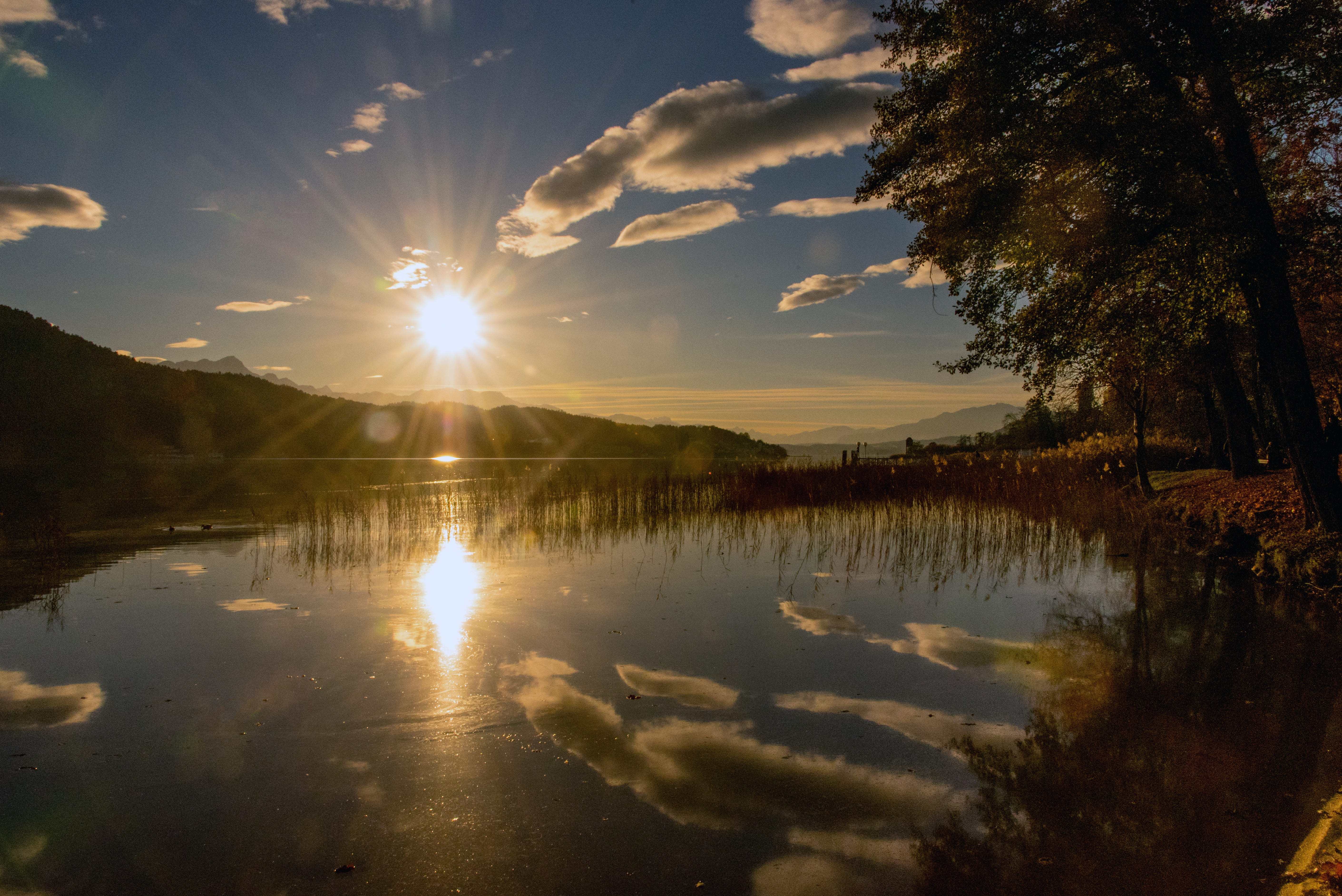 no people, lens flare, cloud - sky, tranquil scene, water, bright, sunlight, reflection, 5K, sun, lake, wörthersee, nature, scenics - nature, beauty in nature, HD Wallpaper