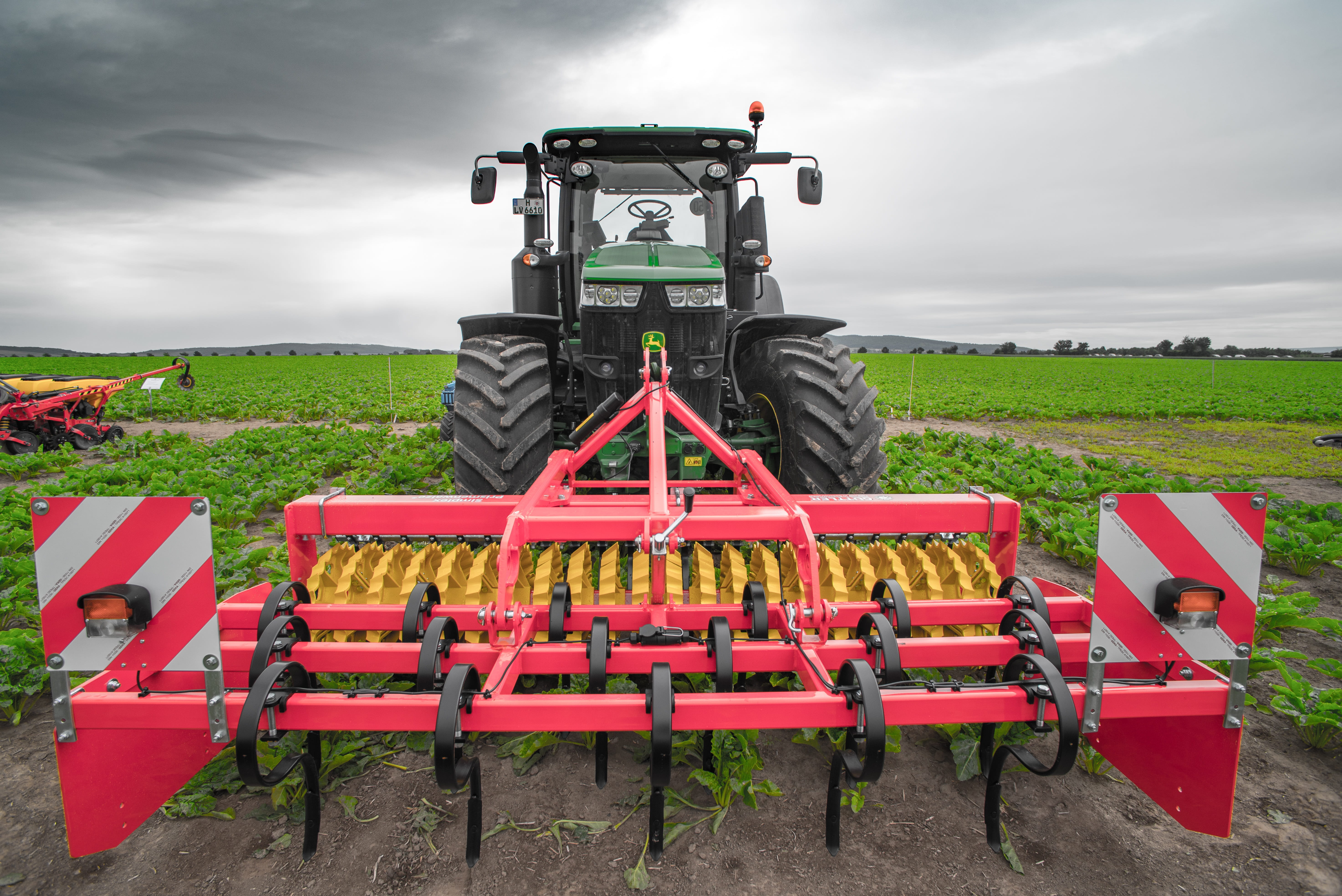 tug, flag, landscape, commercial vehicle, landtechnik, faceplate, storm cloud, nature, 5K, arable, red, cultivator, sky, land, environment, outdoors, tractor, HD Wallpaper