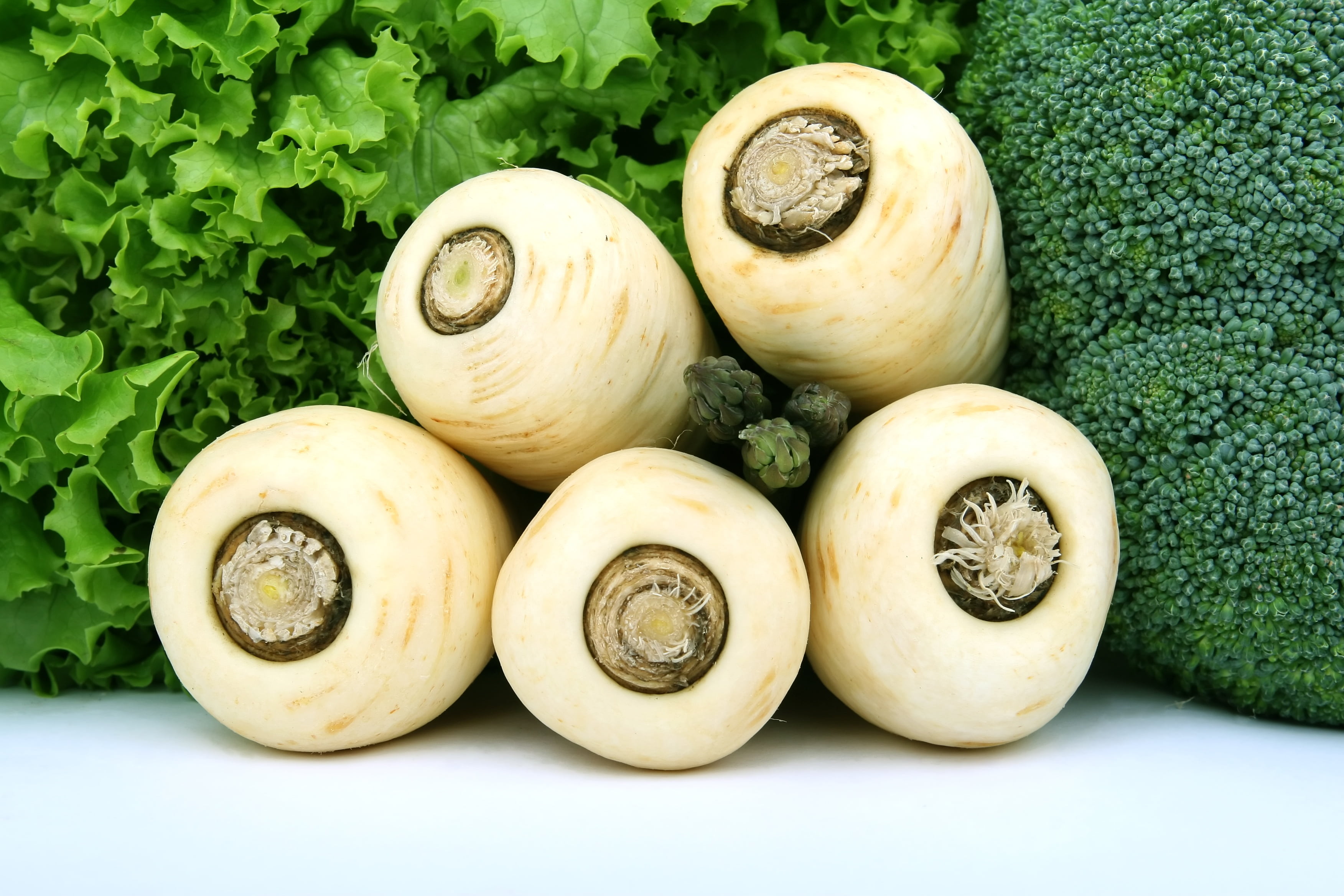 wellbeing, garnish, wholesome, cross section, kitchen, lunch, slim, radishes, fibre, natural, closeup, parsnips, dieting, health, plant, high angle view, HD Wallpaper
