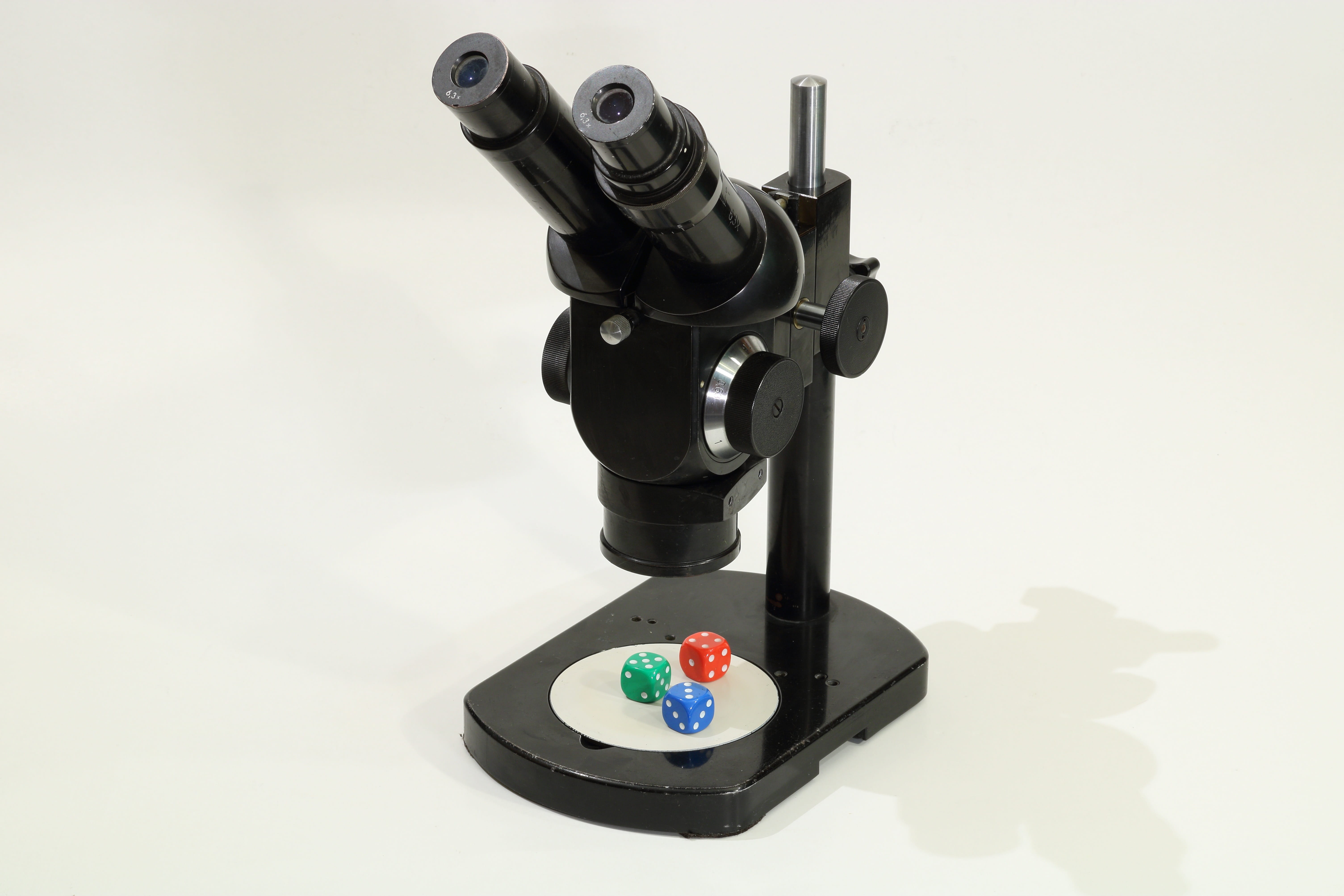 still life, microscope, arts culture and entertainment, studio shot, no people, examine, enlarge, white background, cut out, indoors, creativity, connection, HD Wallpaper