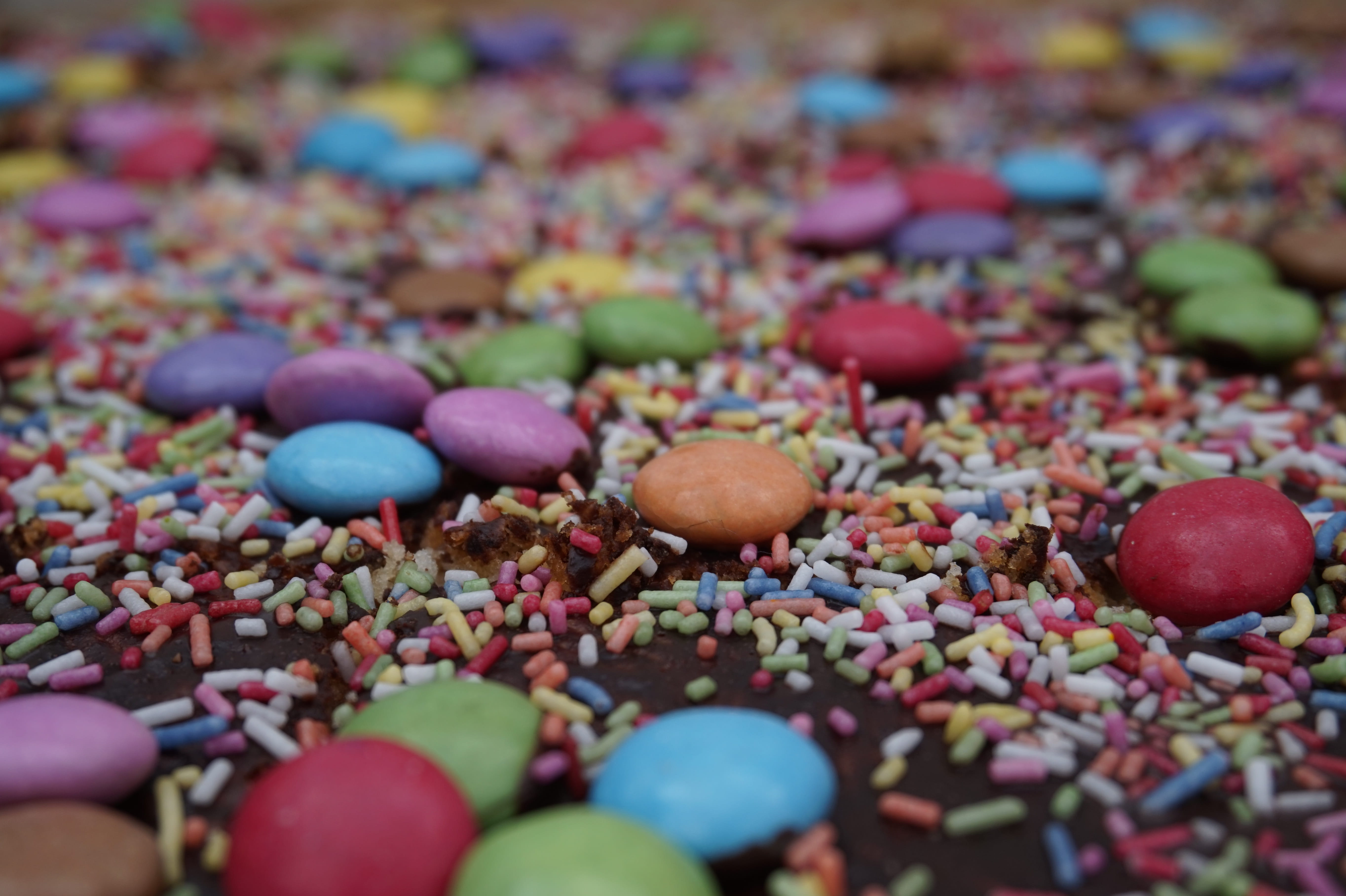 sweet, smarties, temptation, freshness, choice, still life, healthy eating, stone, abundance, eat, variation, tasty, stone - object, wellbeing, birthday, HD Wallpaper