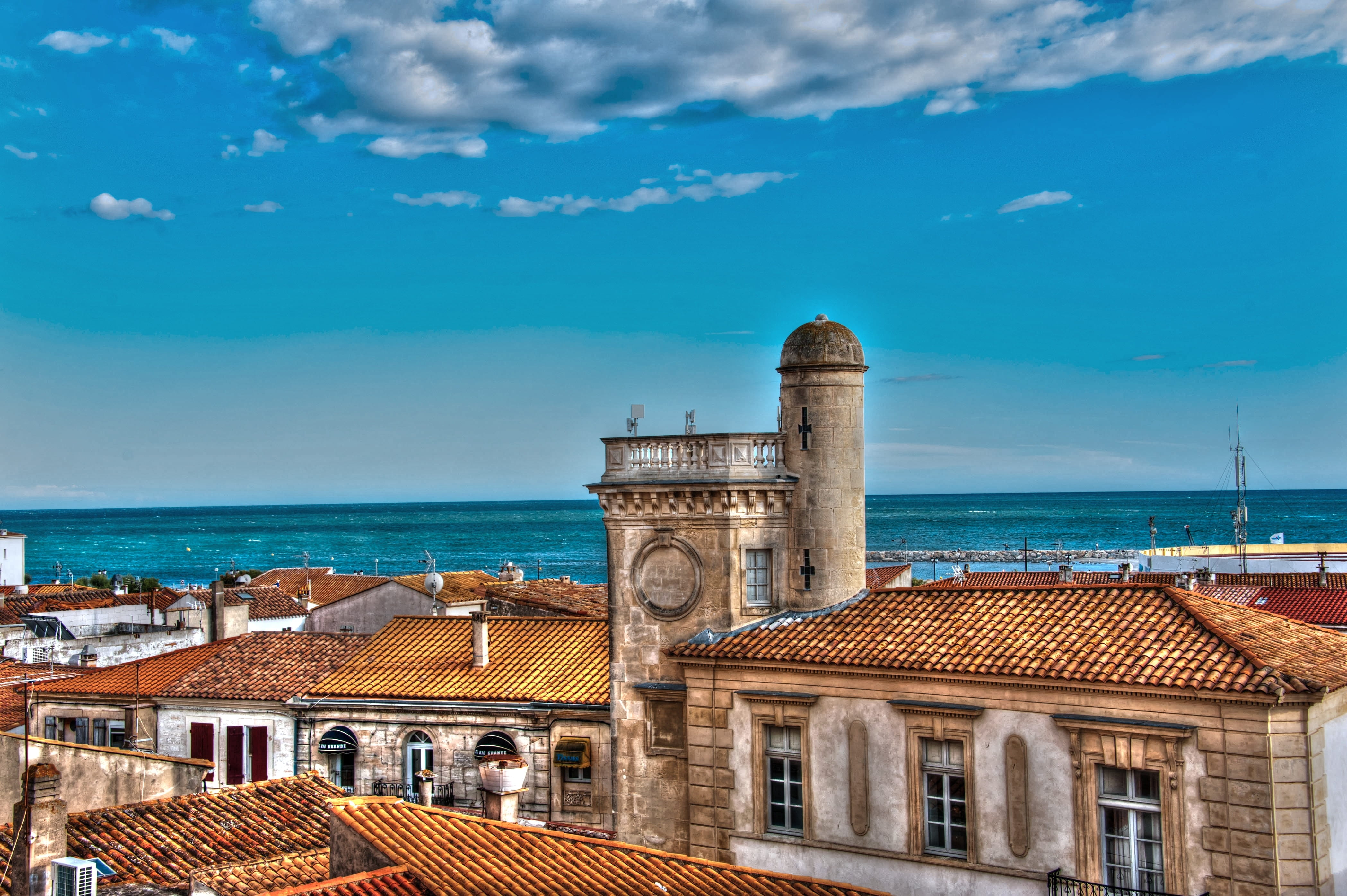 sky, blue, no people, travel, ste marie, nature, architecture, roof tile, built structure, the past, city, building exterior, horizon, travel destinations, HD Wallpaper