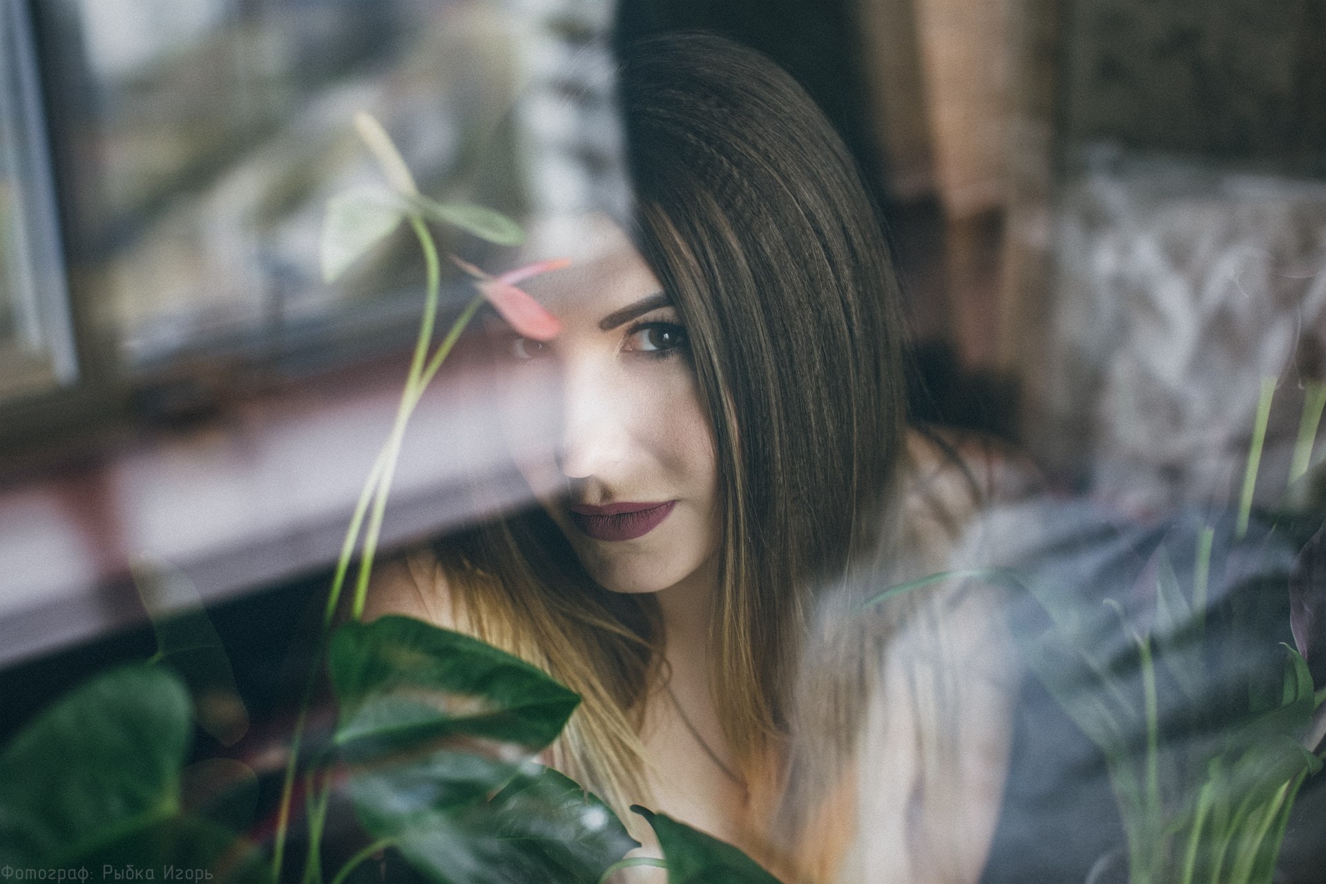 women, real people, long hair, portrait, looking, red lipstick, Igor Rybka, window, outdoors, model, beauty, selective focus, hairstyle, adult, contemplation, HD Wallpaper