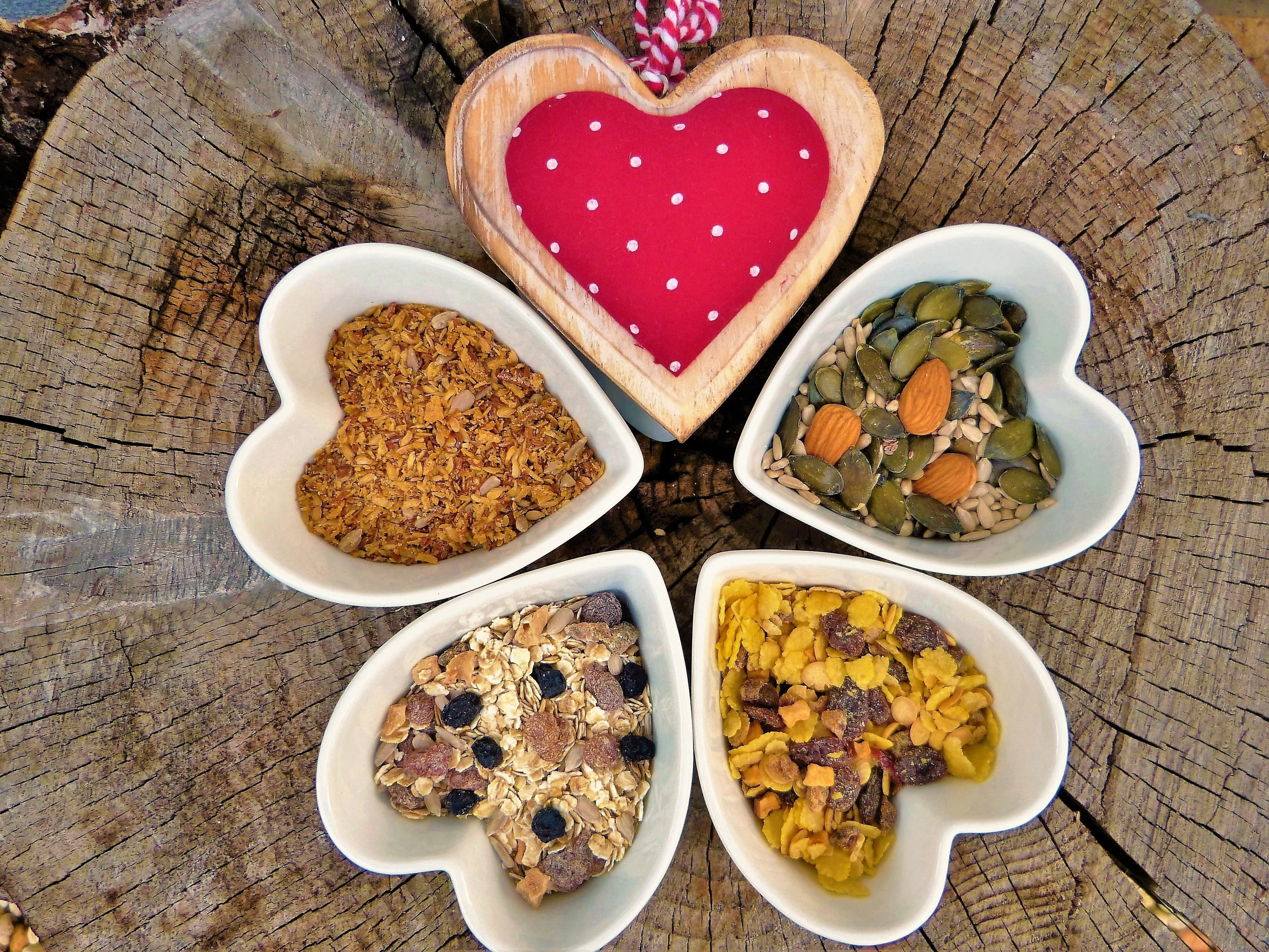 food, ready-to-eat, sweet food, love, plate, nuts, freshness, directly above, breakfast cereal, healthy eating, meal, bowl, Oatmeal, bowls, temptation, HD Wallpaper