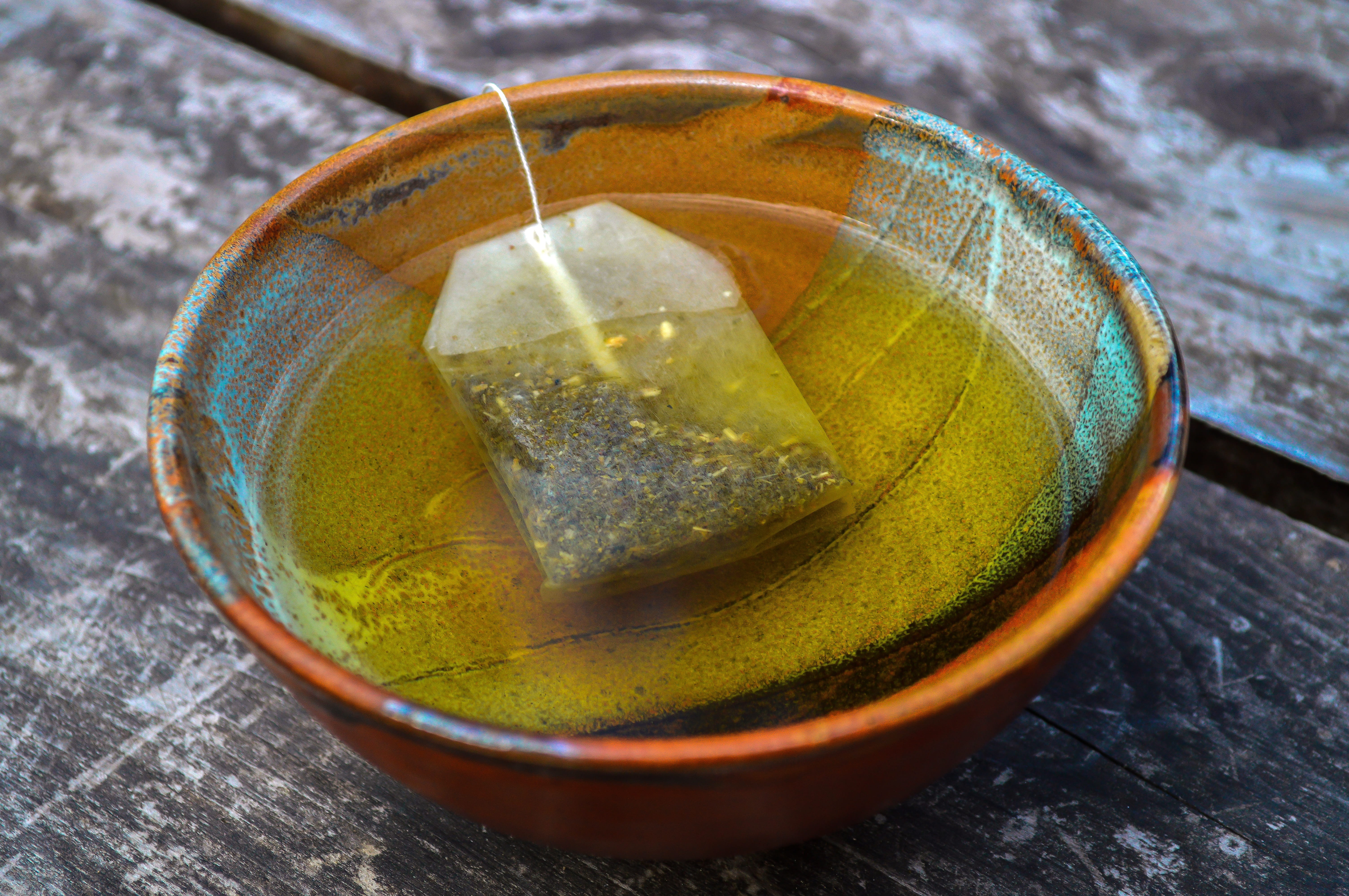 biological, teabag, breakfast, drink, teabags, household equipment, tea, hot drink, table, phytotherapy, no people, healthy eating, tea bags, delicious, HD Wallpaper