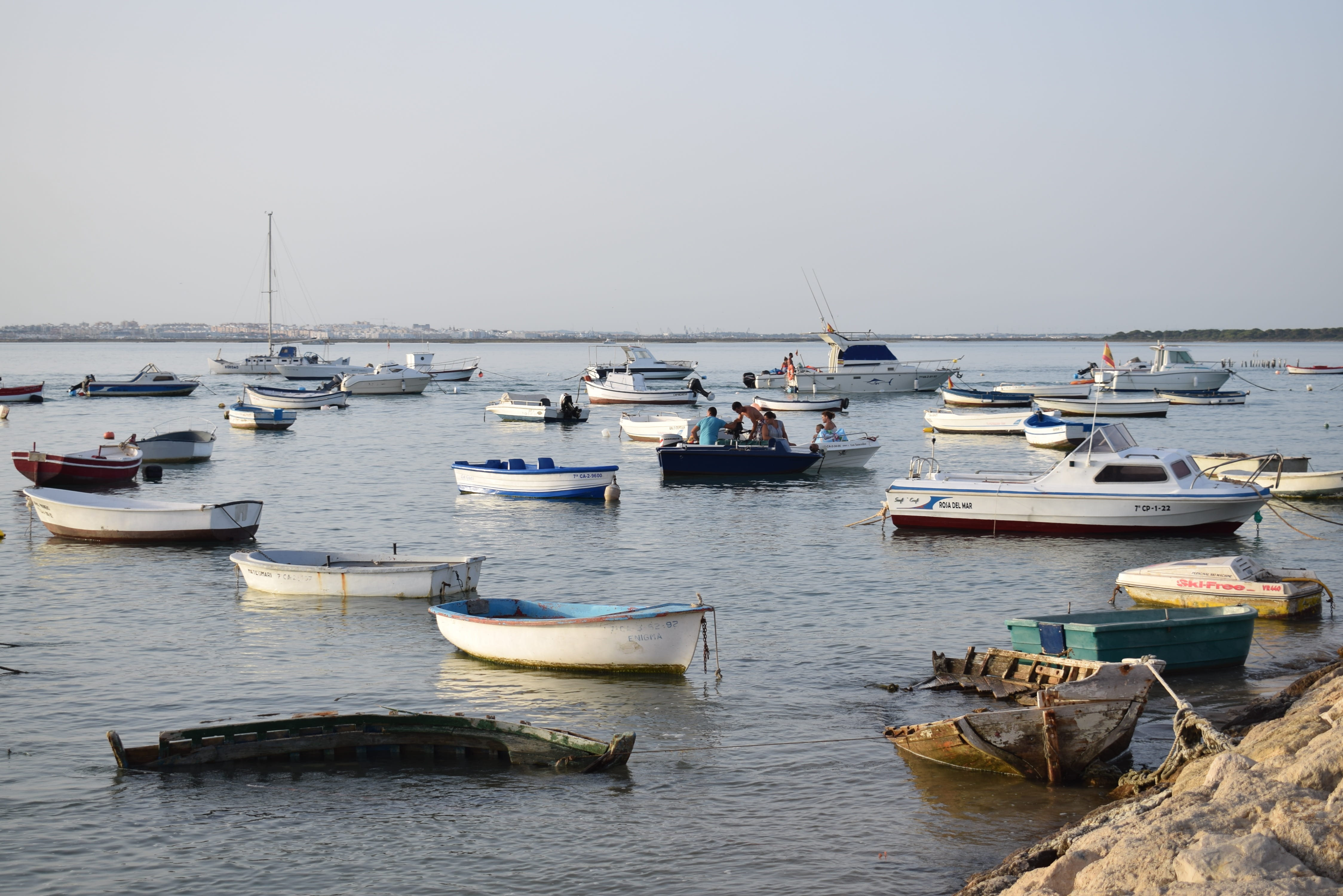 port, absence, moored, outdoors, recreational boat, day, travel destinations, in a row, harbor, fishing industry, no people, tranquil scene, sky, mode of transportation, HD Wallpaper