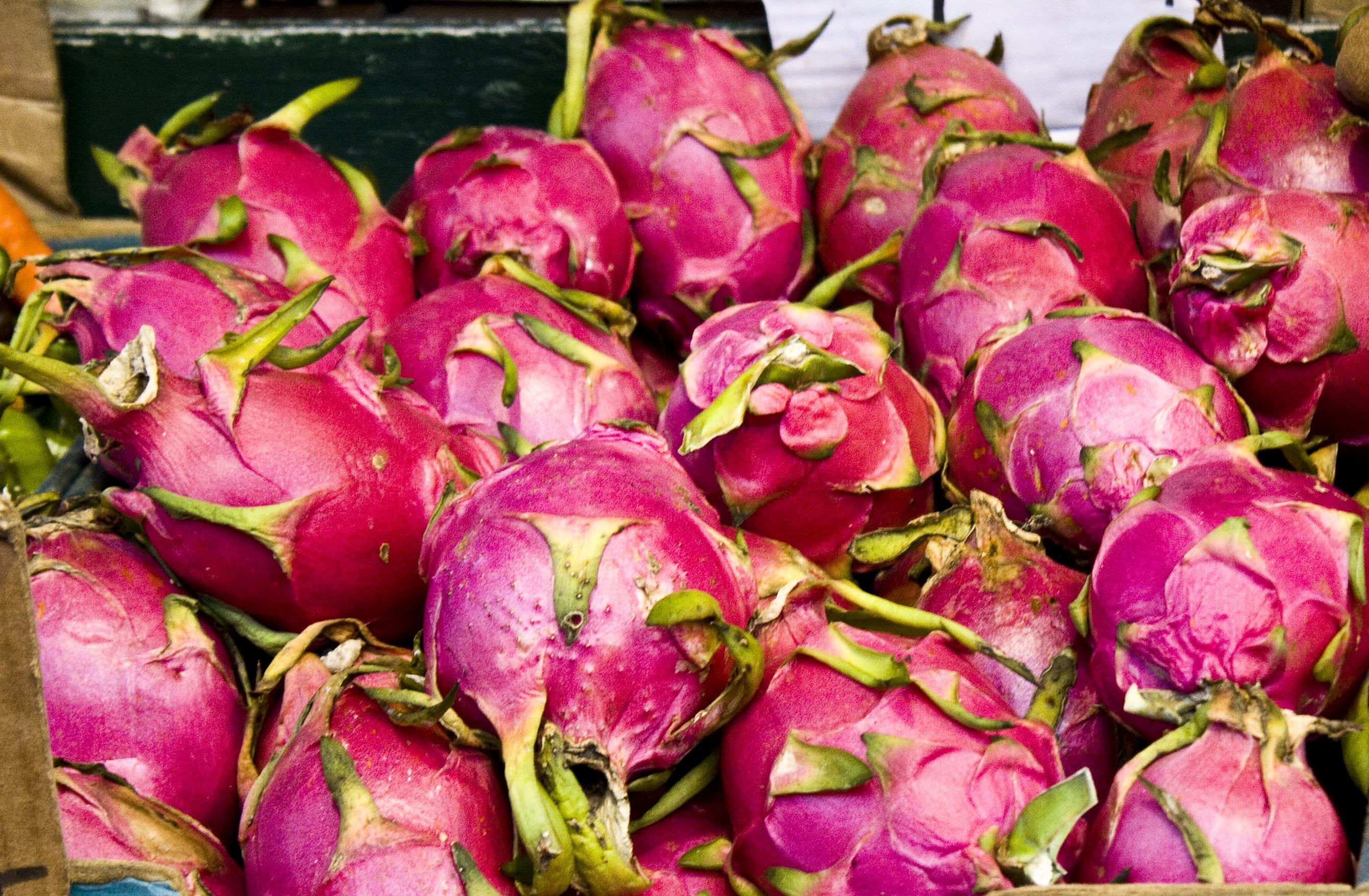 close-up, food, tasty, healthy eating, market stall, still life, no people, large group of objects, full frame, pitaya, retail, wellbeing, fruit, organic, HD Wallpaper