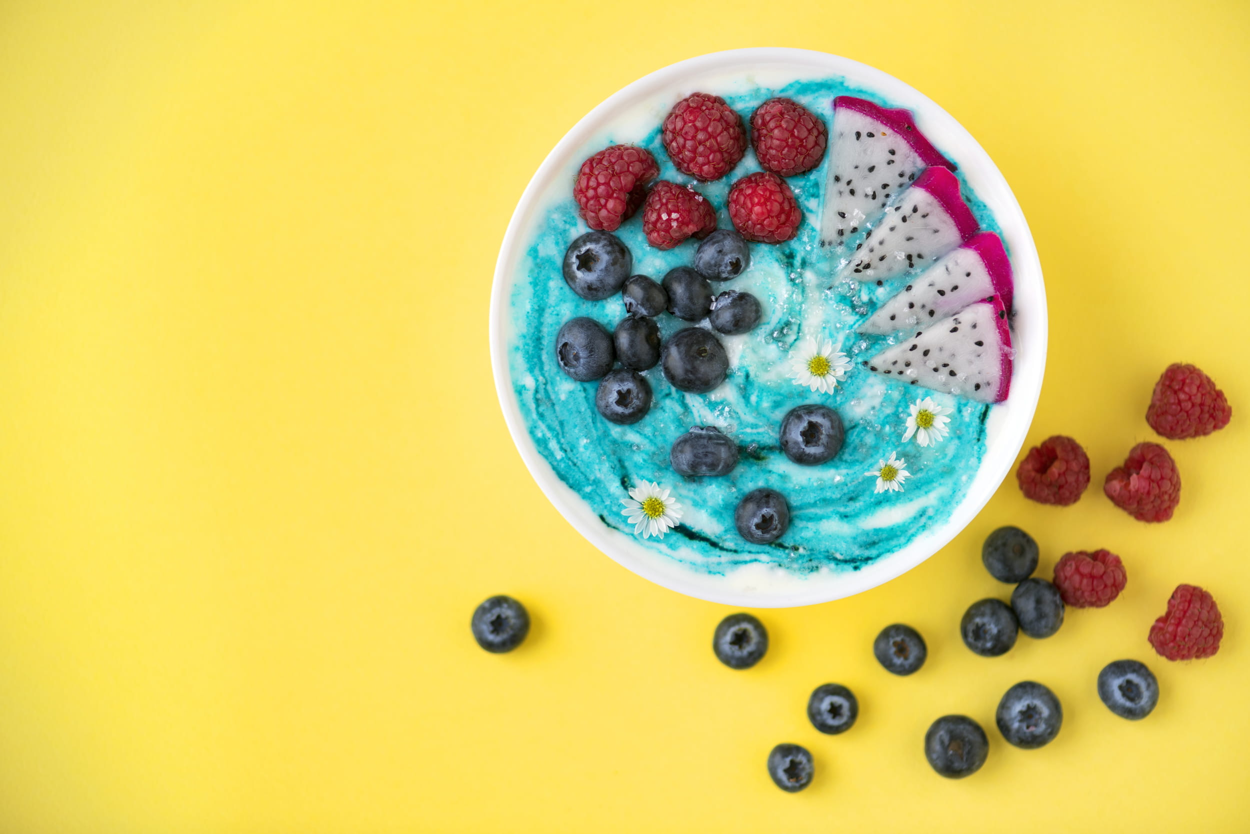 food, multi colored, raspberry, colorful, bowl, no people, blueberry, meal, still life, healthy eating, blackberry, flatlay, breakfast, brunch, studio shot, HD Wallpaper