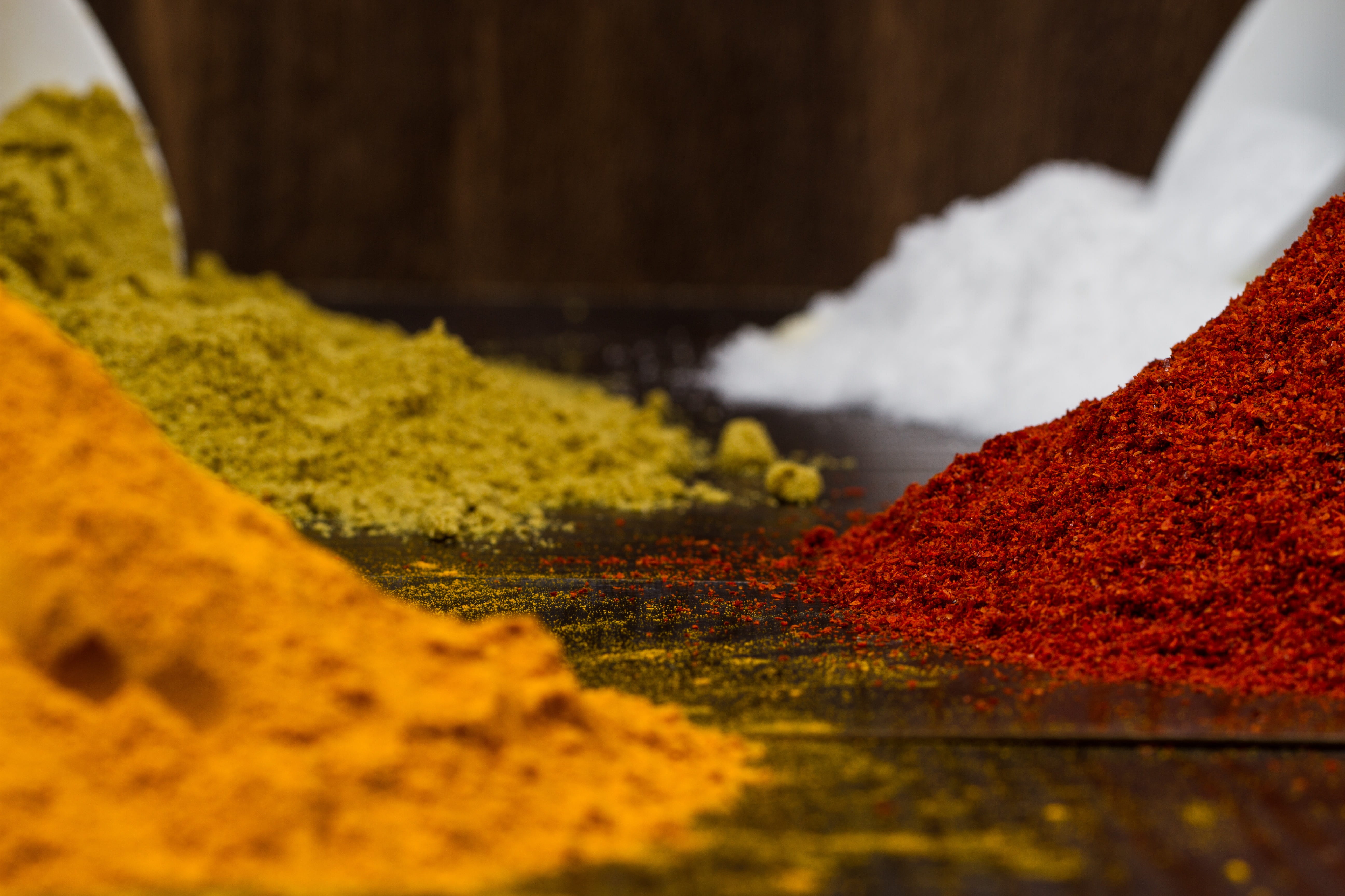 red, delicious, colorful, day, yellow, mood, beauty in nature, food and drink, 5K, flowerbed, no people, ground - culinary, freshness, black, color, flowering plant, HD Wallpaper