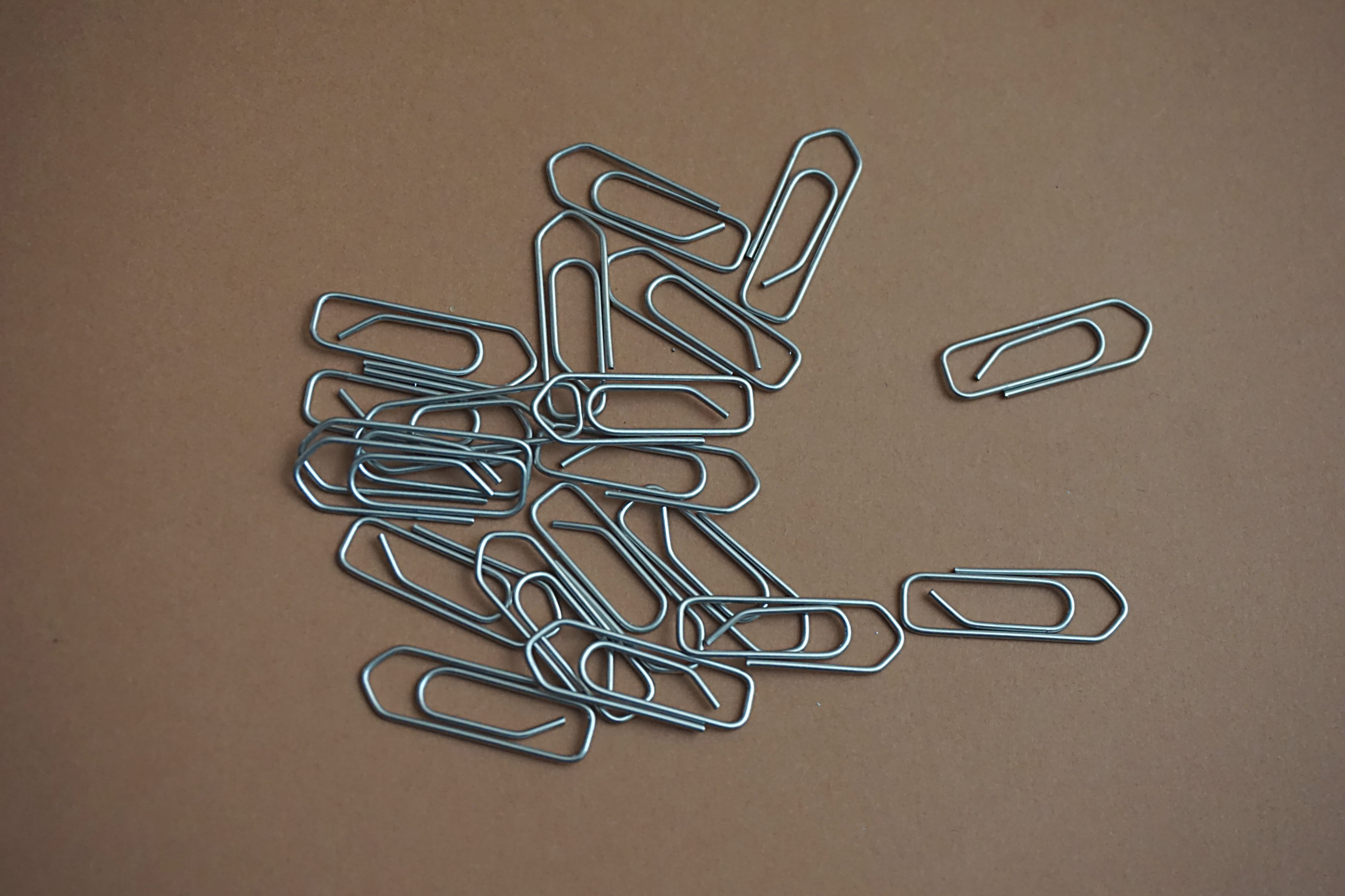 colored background, studio shot, connection, paper, office supply, variation, directly above, no people, paper clip, business, steel, indoors, high angle view, HD Wallpaper