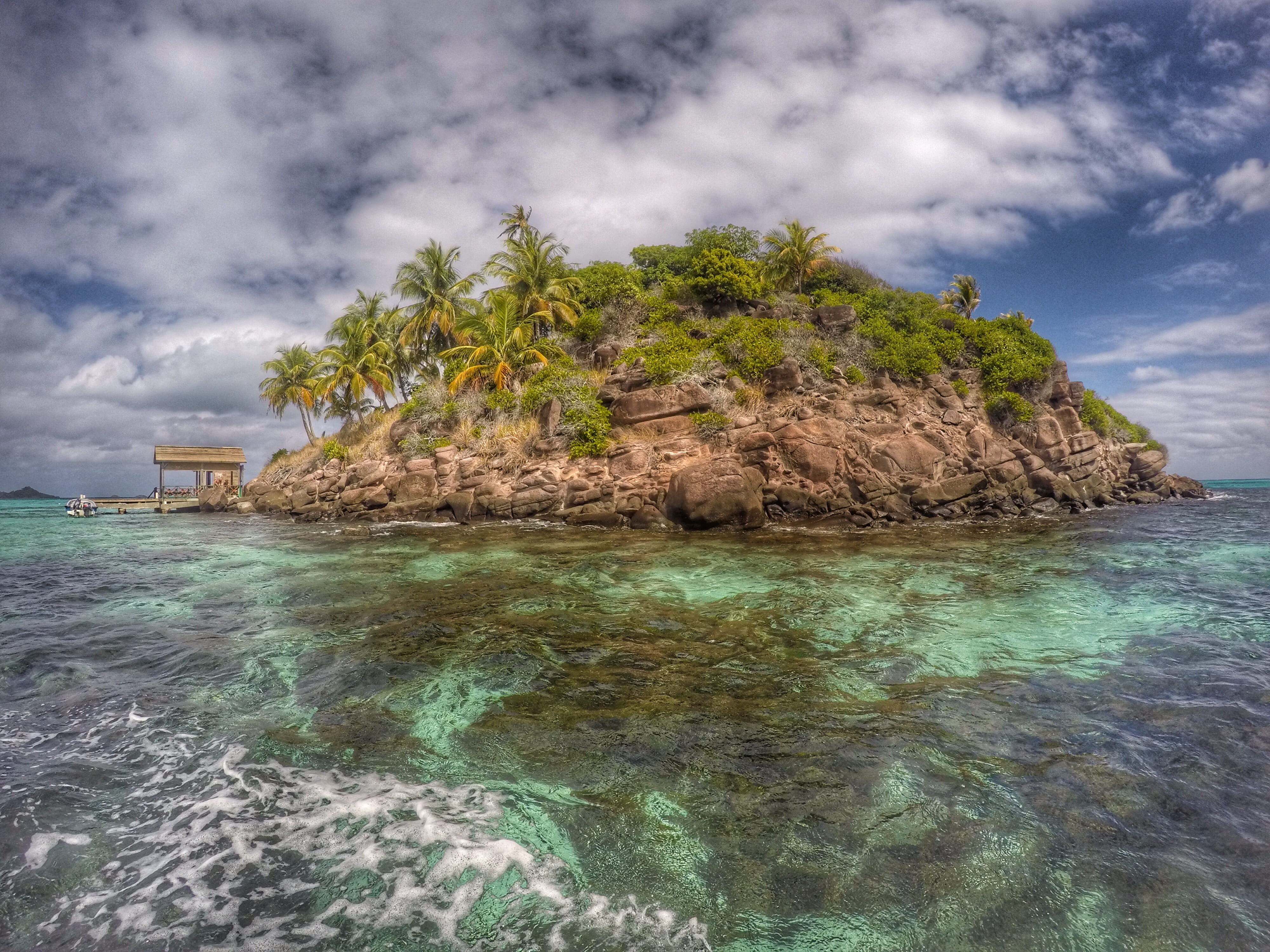 tranquil, palm trees, nature, island, landscape, green, brown, cloud - sky, outdoors, tranquility, tropical, tranquil scene, cloudy, 4K, beach, beauty in nature, HD Wallpaper