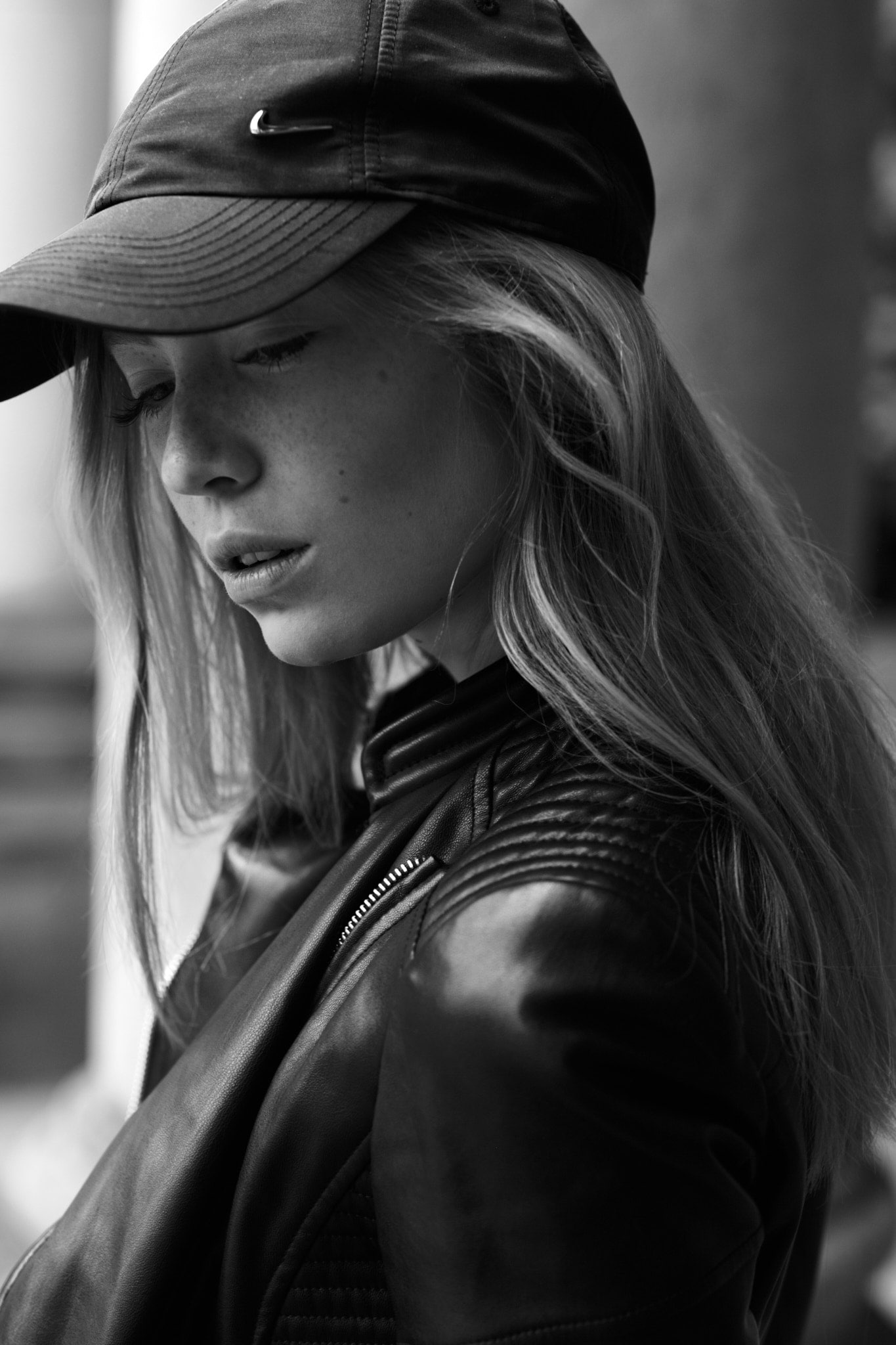face, young adult, beautiful woman, leather, outdoors, fashion, teenager, side view, beauty, one person, hair, headshot, hairstyle, 500px, adult, monochrome, Phone HD Wallpaper