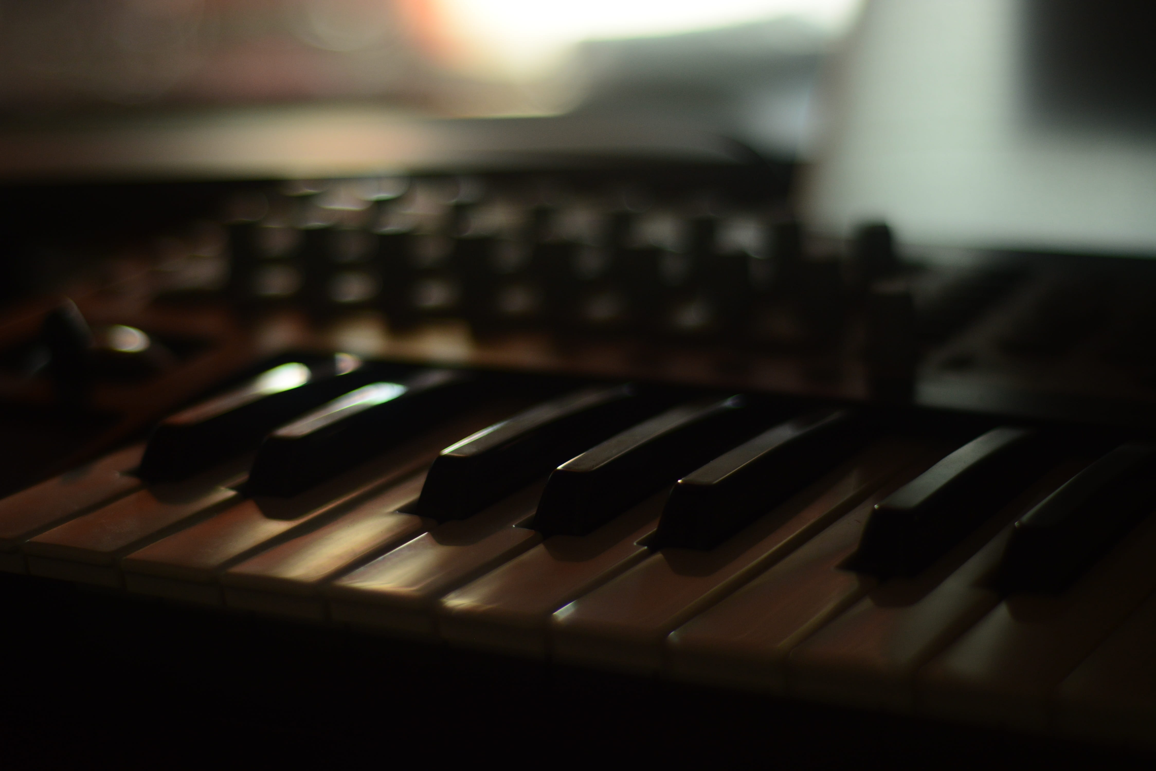selective focus, musical equipment, electronic, instruments, control, sound, no people, noise, close-up, mixing, musical instrument, arts culture and entertainment, HD Wallpaper