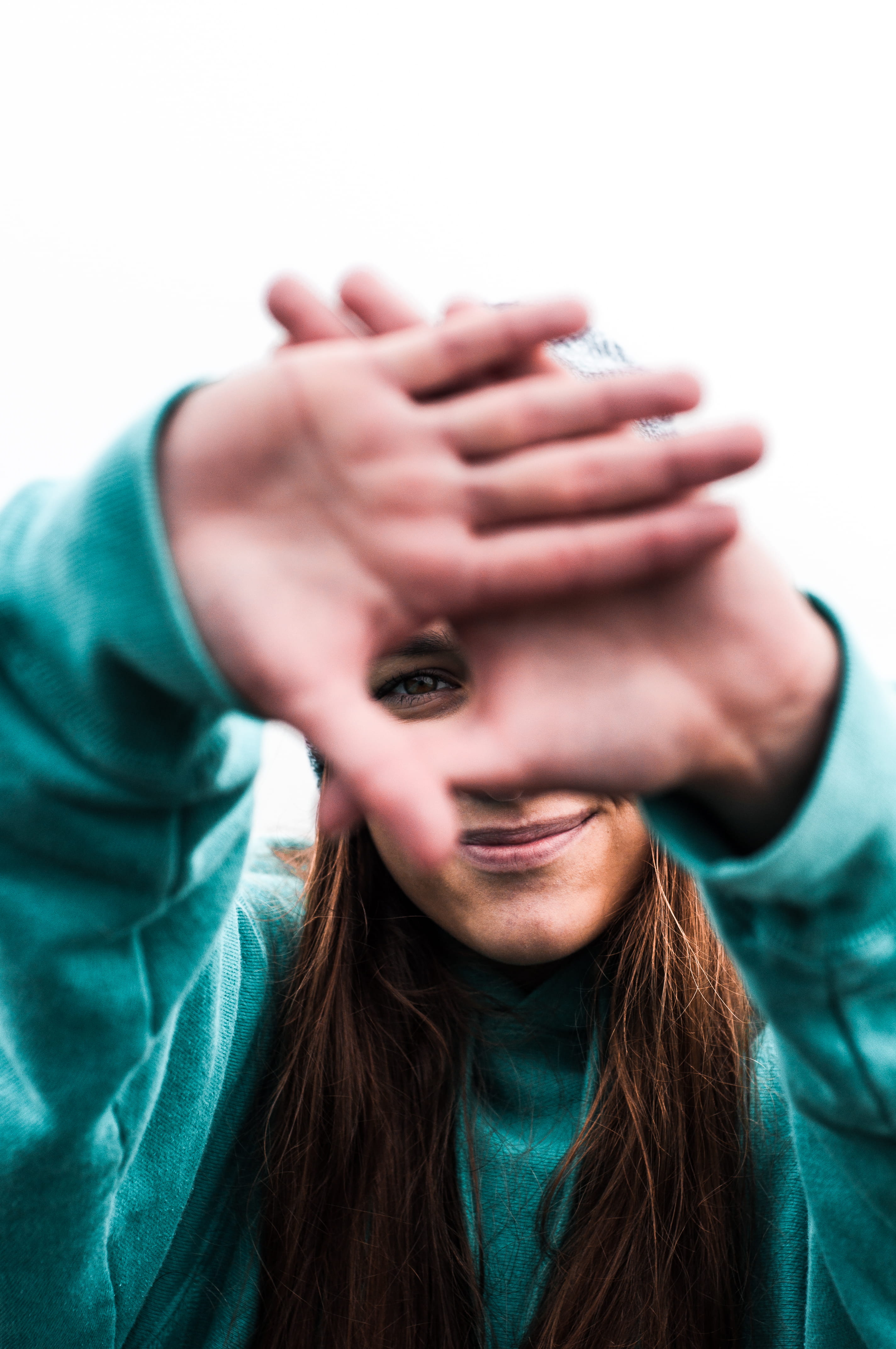 hands, wear, finger, wall, white background, casual, 4K, moody, female, hairstyle, child, focus on foreground, love, eye, childhood, hair, pose, human face, Phone HD Wallpaper
