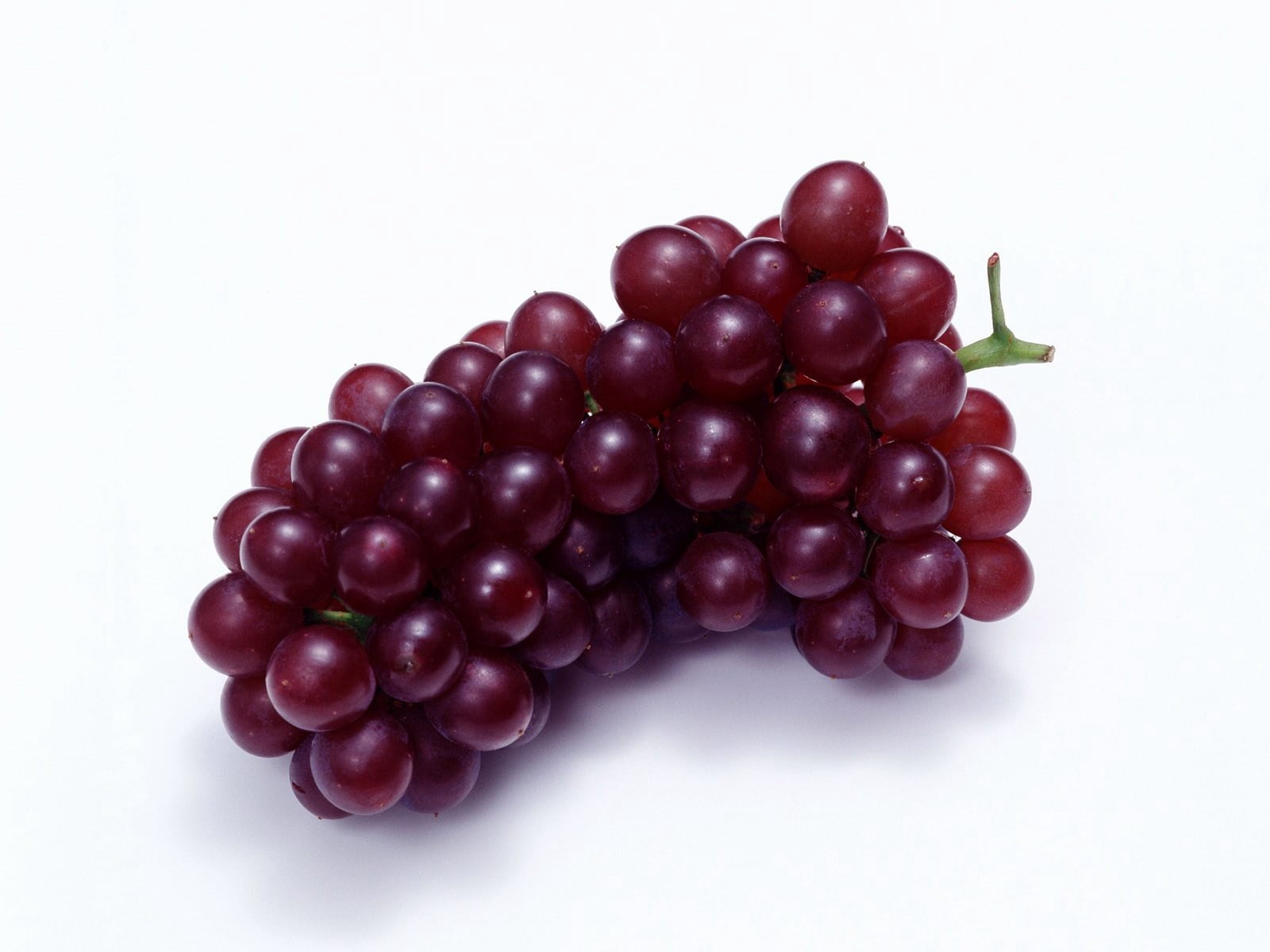 organic, vine, close-up, ripe, raw food, white background, 720P, cut out, no people, purple, bunch, studio shot, red, healthy eating, food, indoors, variety, HD Wallpaper