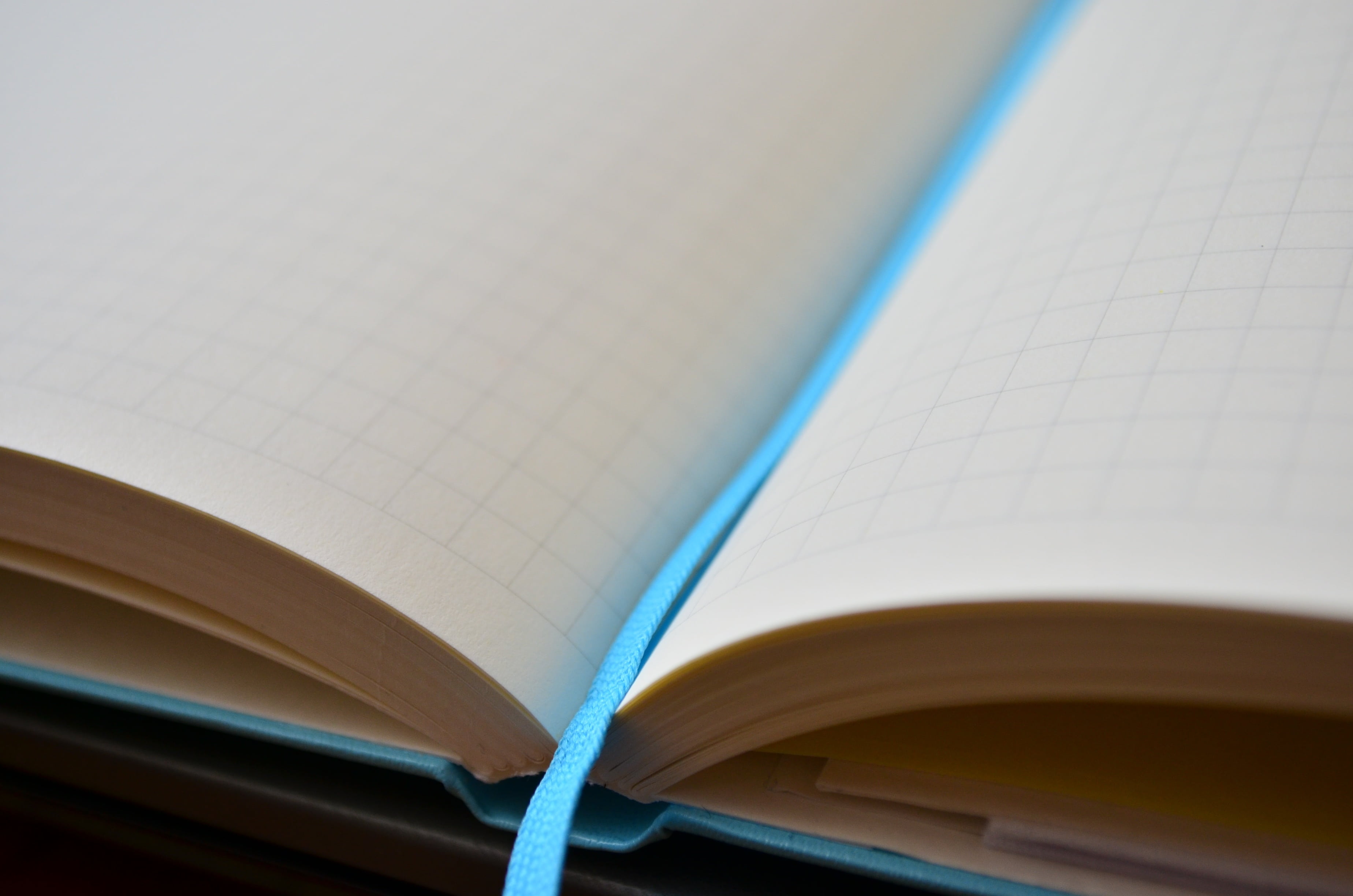 note pad, still life, blank, diary, copy space, no people, weekly, paper, write, literature, single object, textbook, learning, day, notes, indoors, cover, HD Wallpaper