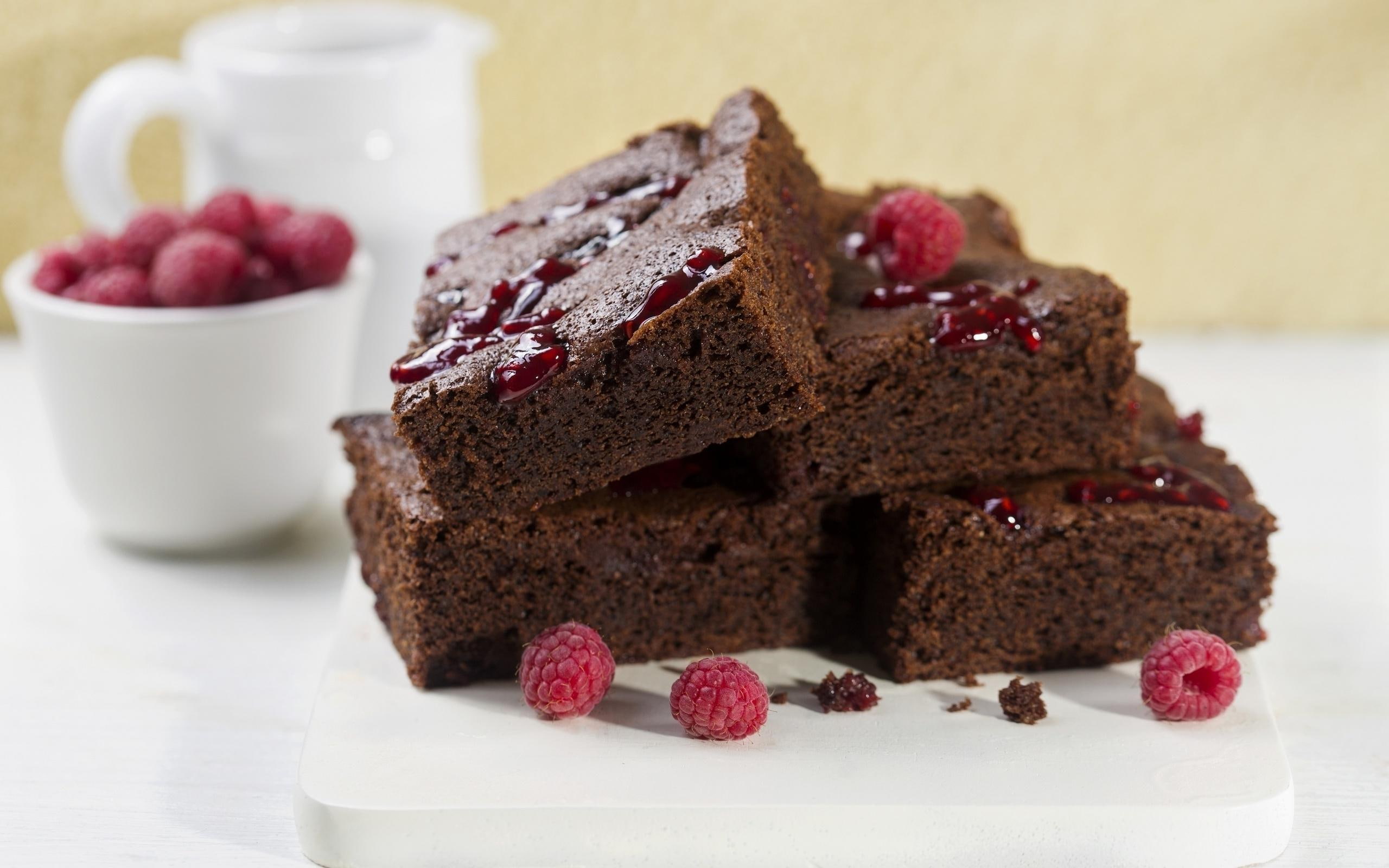 chcolate, brownie, raspberry, 2560x1600, photography, 2K, brownies, HD Wallpaper