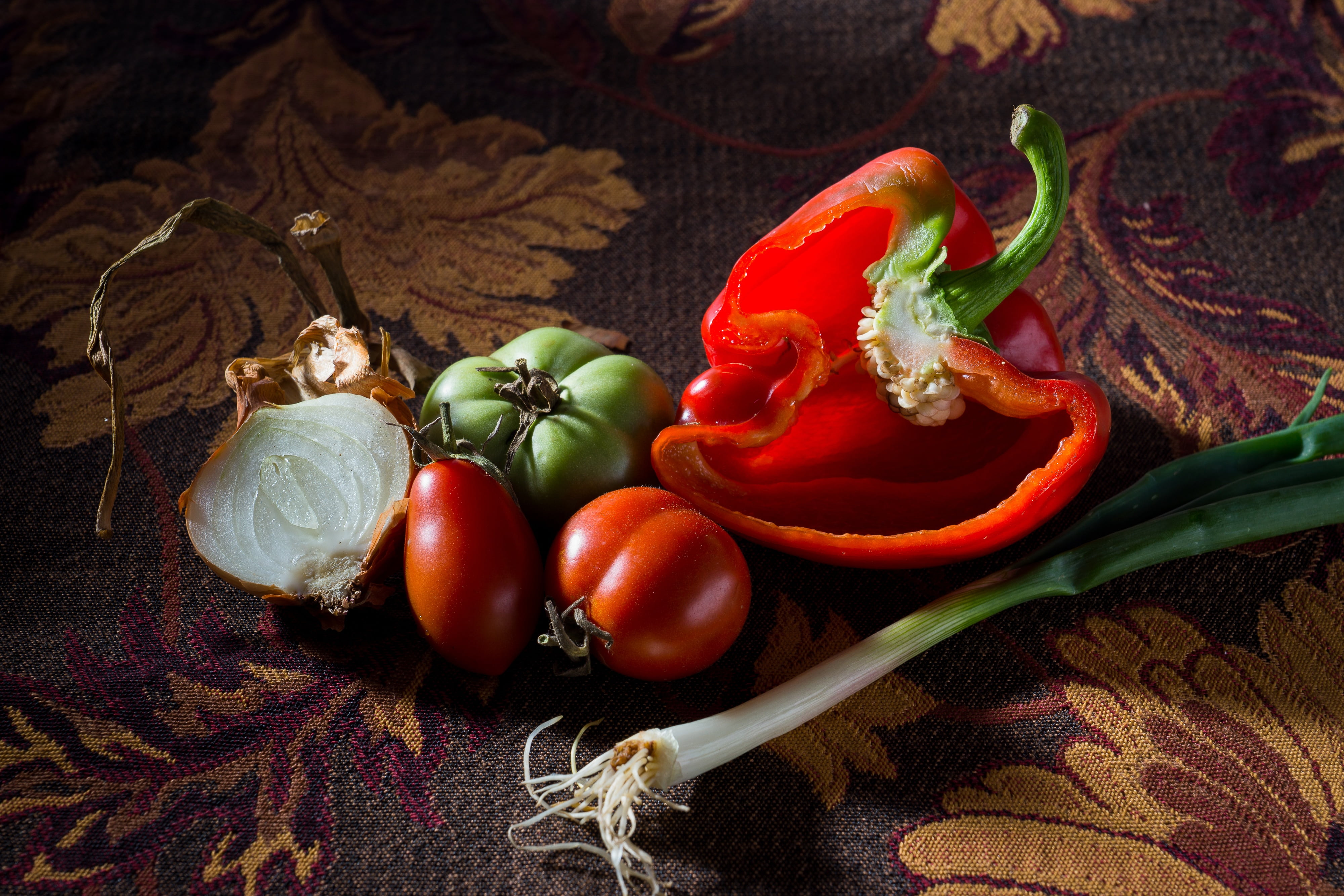 onions, cook, eat, green, the freshness, nutrition, natural food, taste, bell, textile, food and drink, food, vitamins, floral, sweet peppers, indoors, HD Wallpaper