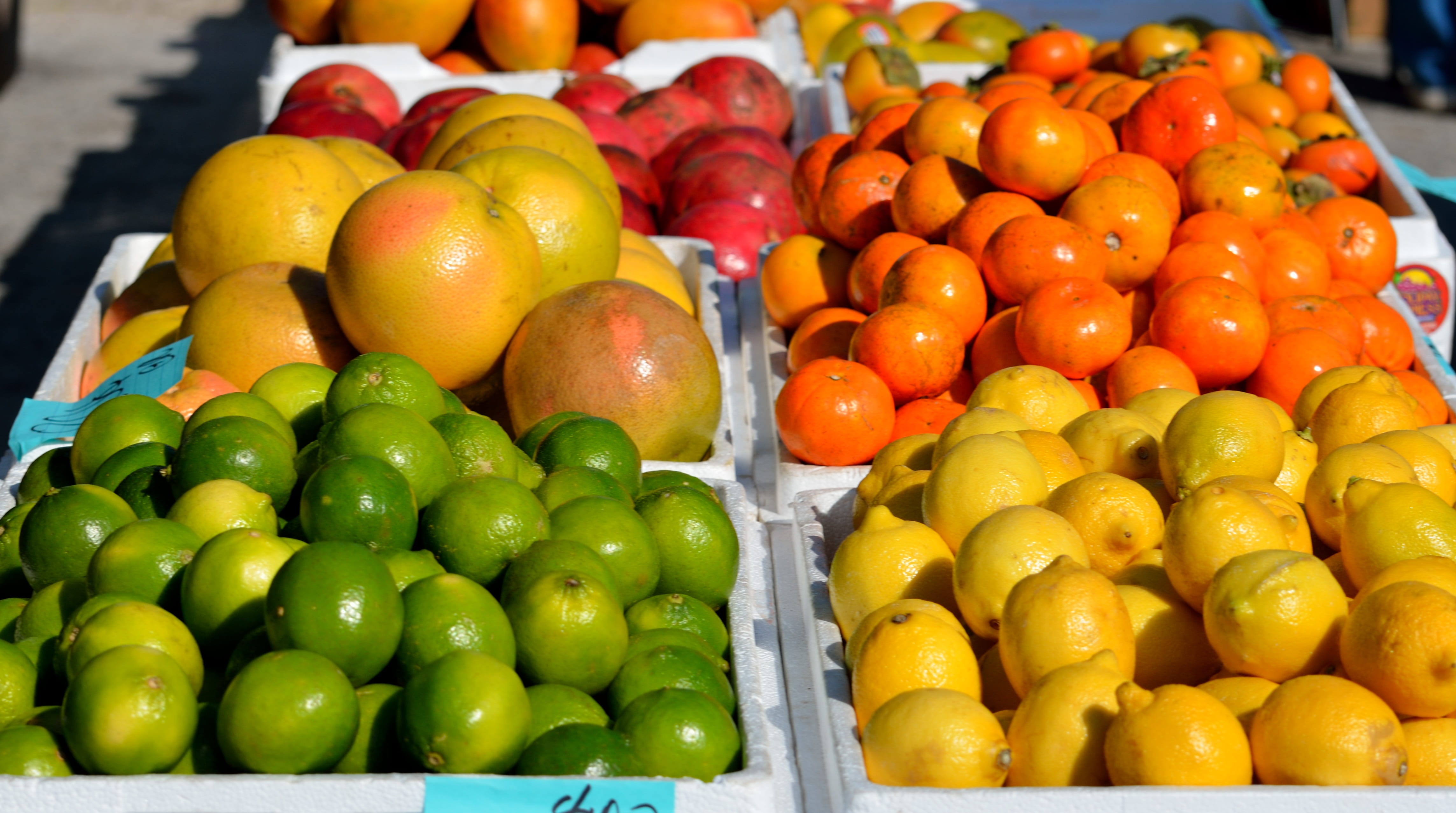 fresh, organic, retail display, juice, fruit for sale, store, ripe, healthy eating, healthy, juicy, food and drink, fruit, nutrition, orange, limes, freshness, HD Wallpaper