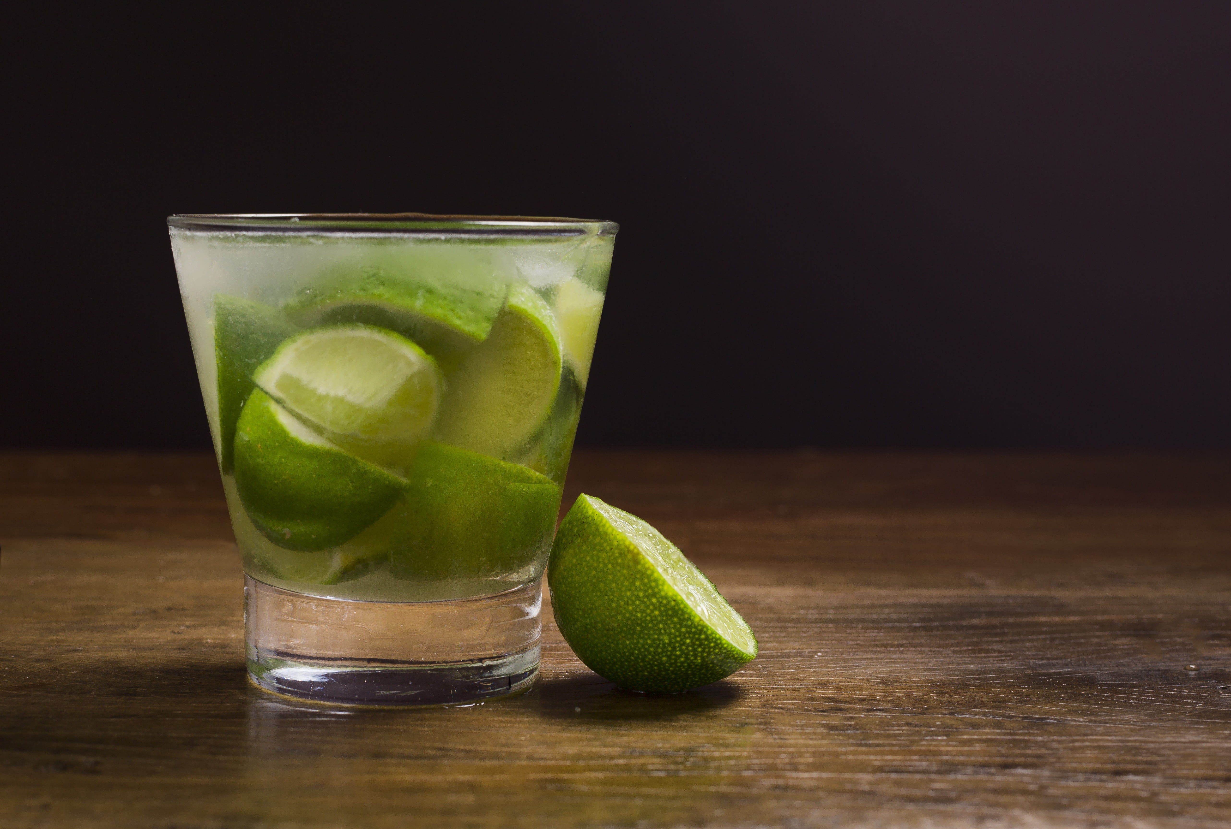 rum, vodka, golden, food and drink, liquid, household equipment, leaf, fruit, alcohol, drink, drinking glass, healthy eating, refreshment, shot, cachaça, HD Wallpaper