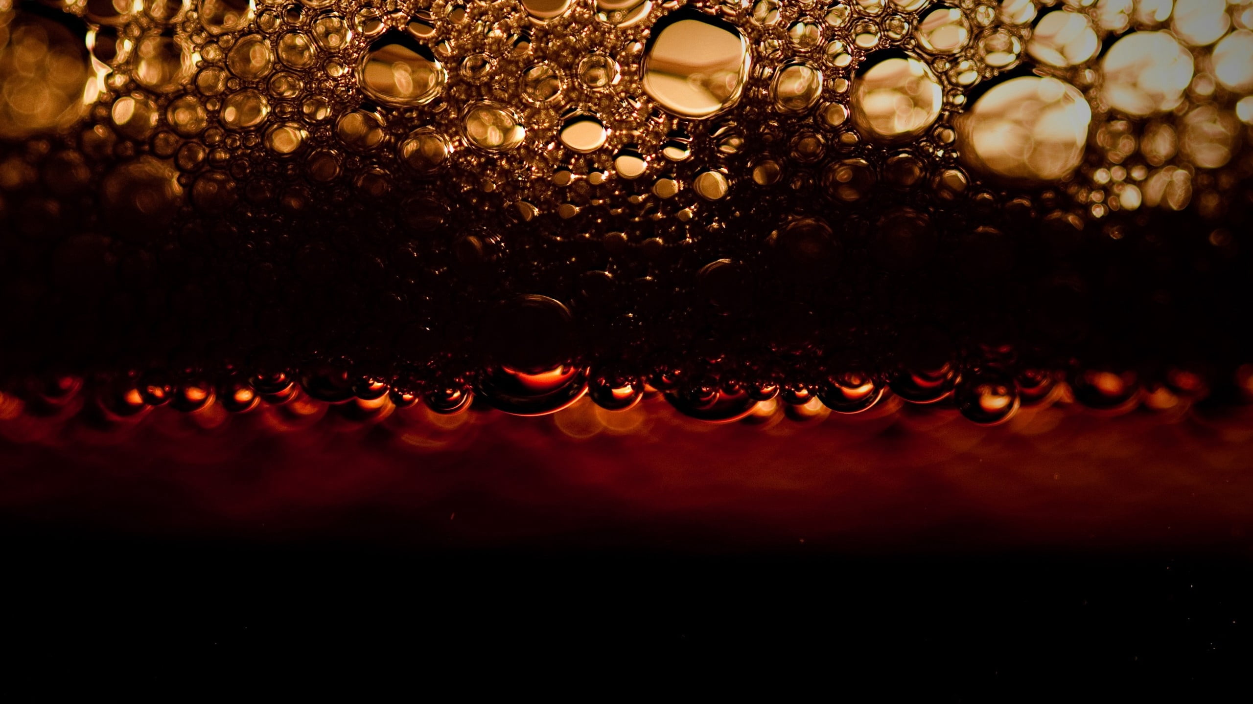 food, reflection, light - Natural Phenomenon, nature, food and drink, backdrop, alcohol, carbonated, water, circle, pattern, refreshment, close-up, drop, HD Wallpaper