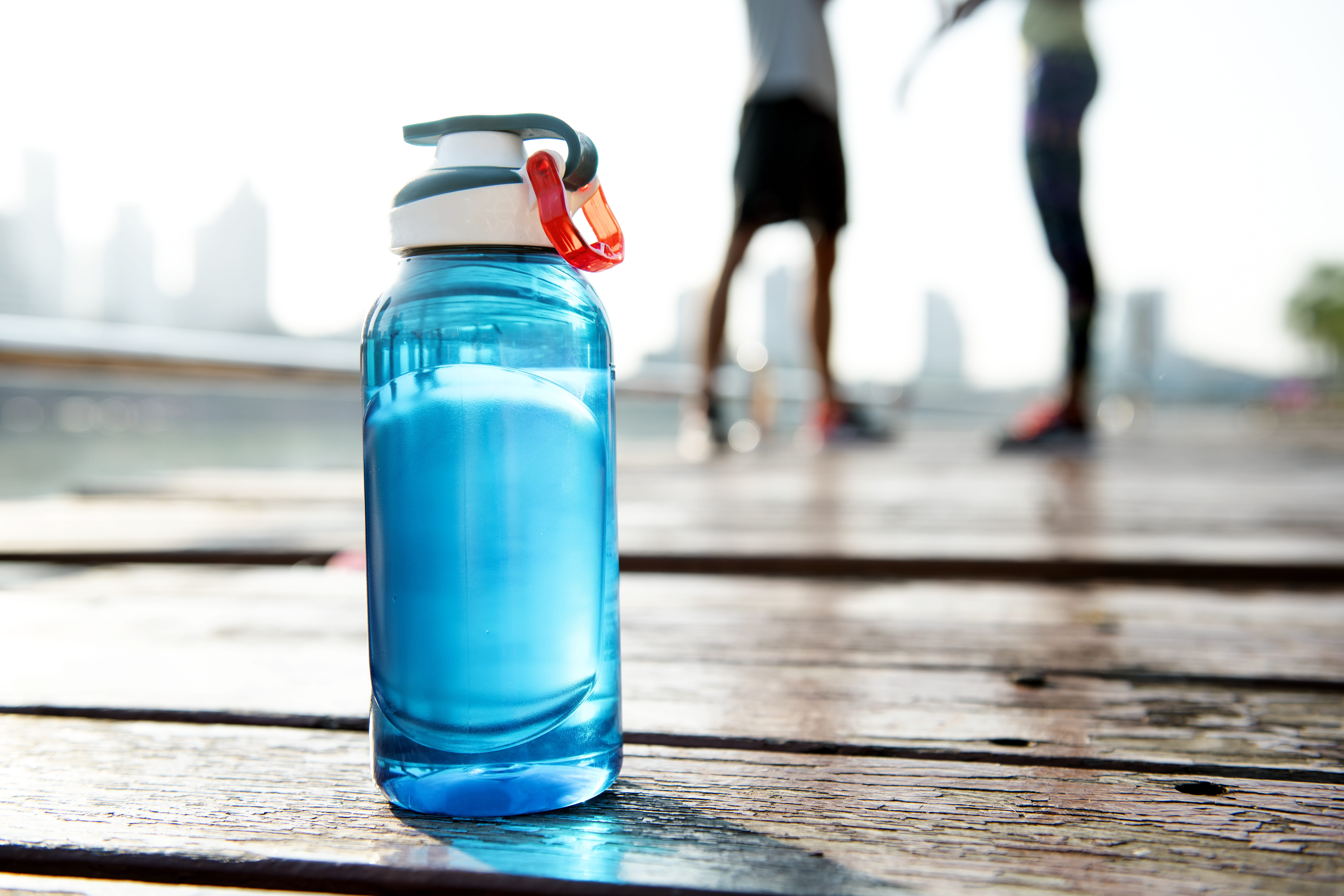 sportswear, lifestyles, table, footpath, wood - material, security, hydration, nature, people, drink, closeup, fitness, run, bottle, urban, health, close-up, HD Wallpaper