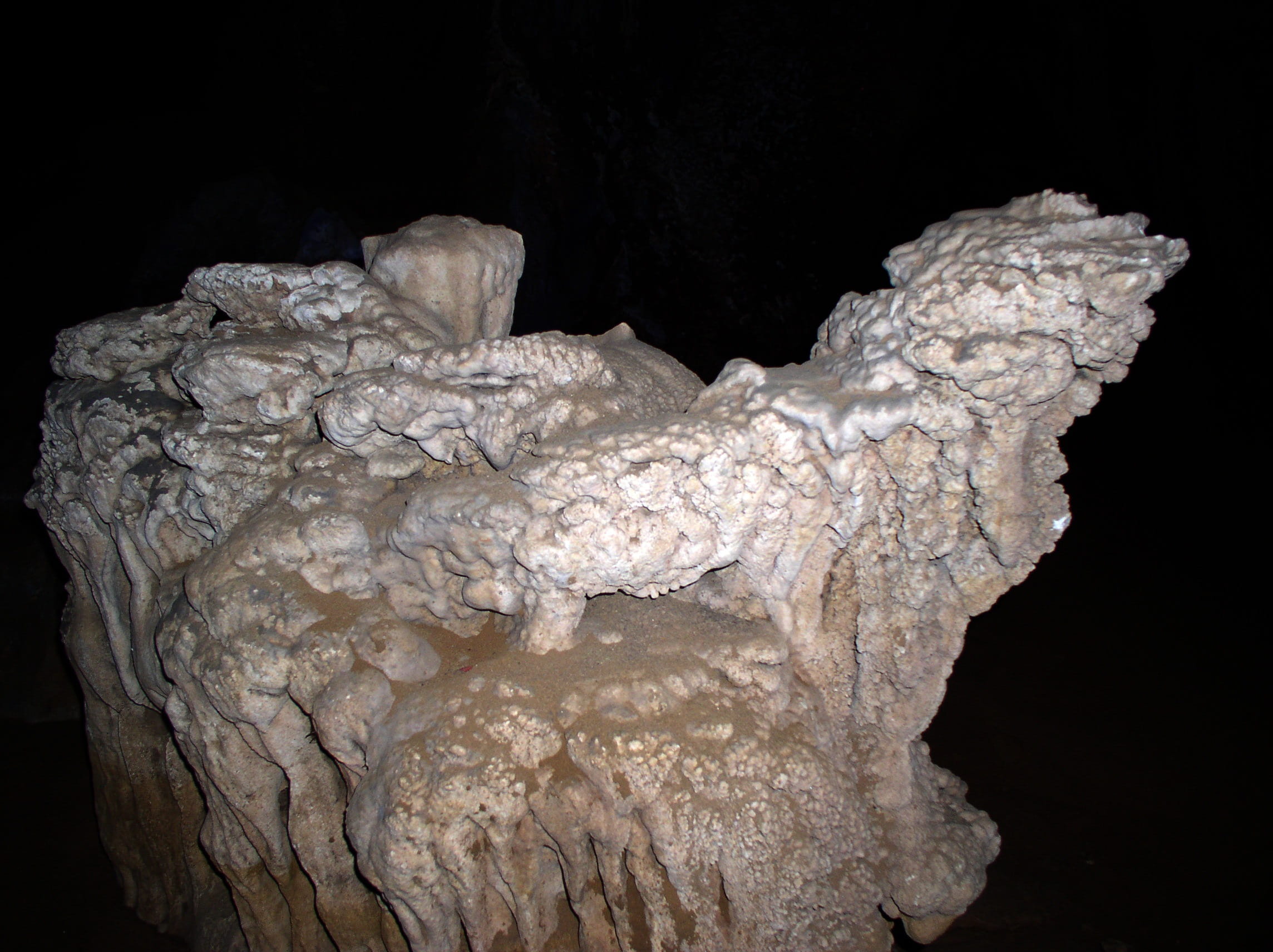 pattern, no people, rock - object, white color, Cavern, textured, Stalactite, close-up, Rock, specimen holder, rock formation, animal wildlife, Stone, single object, HD Wallpaper
