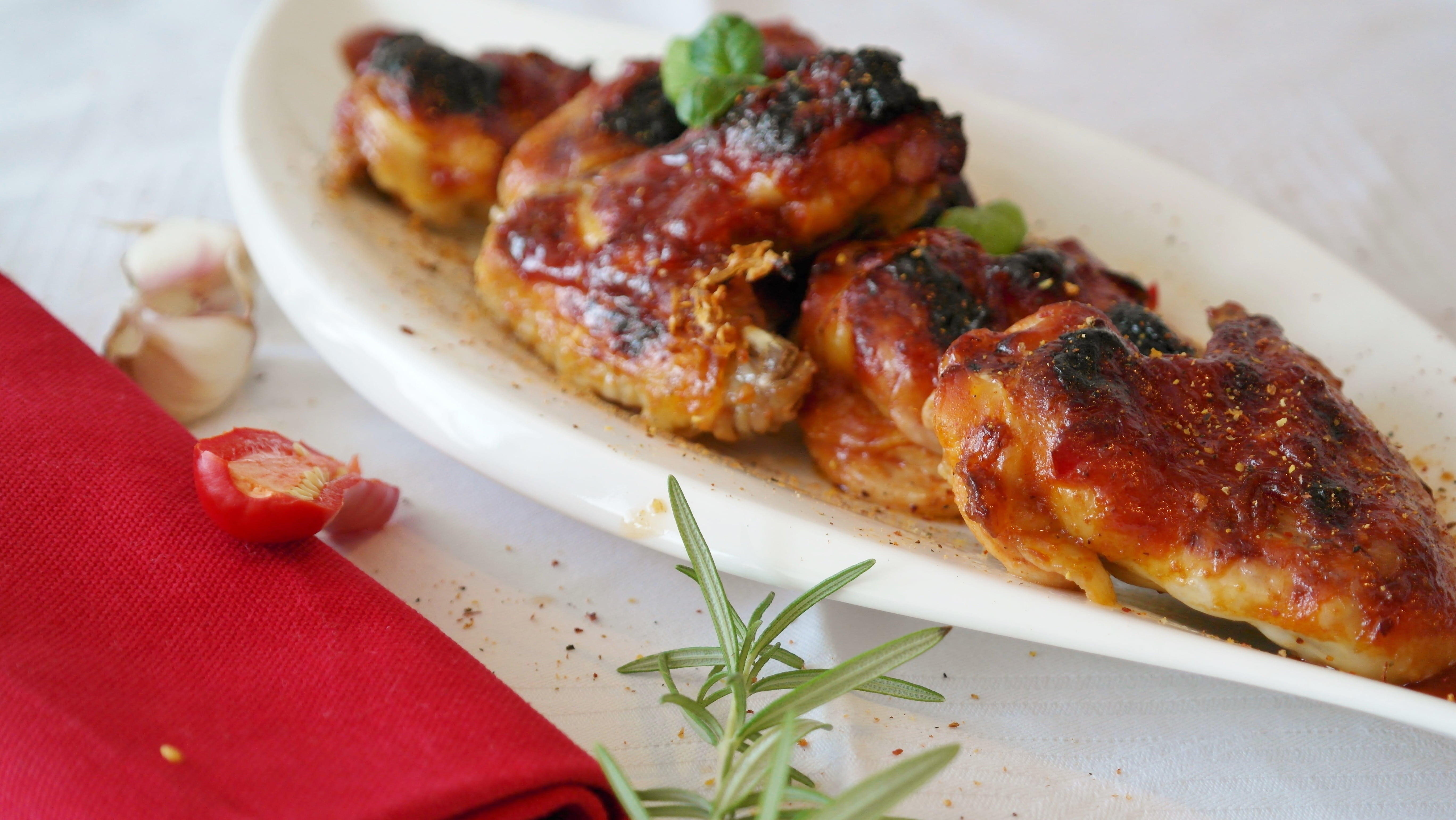 no people, selective focus, food and drink, table, feasting, pizza, dish, meat, wing, food, high angle view, wellbeing, chicken meat, eat, healthy eating, HD Wallpaper