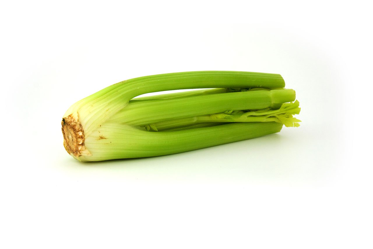 cut out, vegetarian food, vegetable, celery, freshness, wellbeing, copy space, raw food, green color, healthy lifestyle, healthy eating, food, group of objects, HD Wallpaper