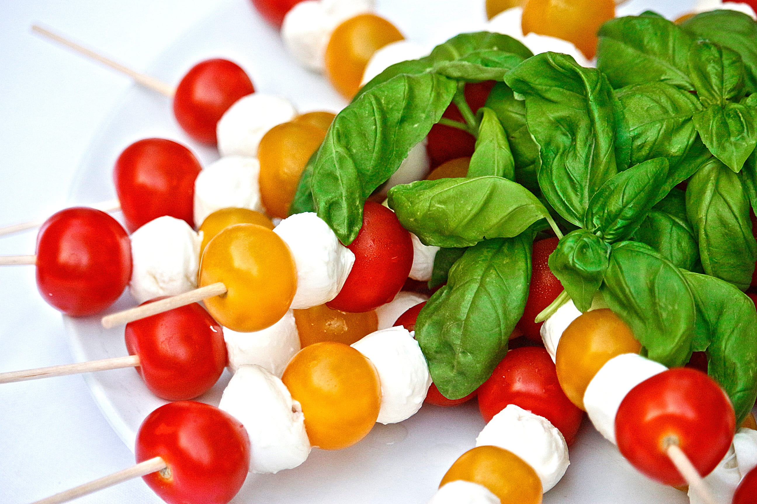 benefit from, herb, italy, cherry tomato, tomato, plate, close-up, delicious, mediterranean, spit, green, vegetables, food and drink, tasty, meal, freshness, HD Wallpaper