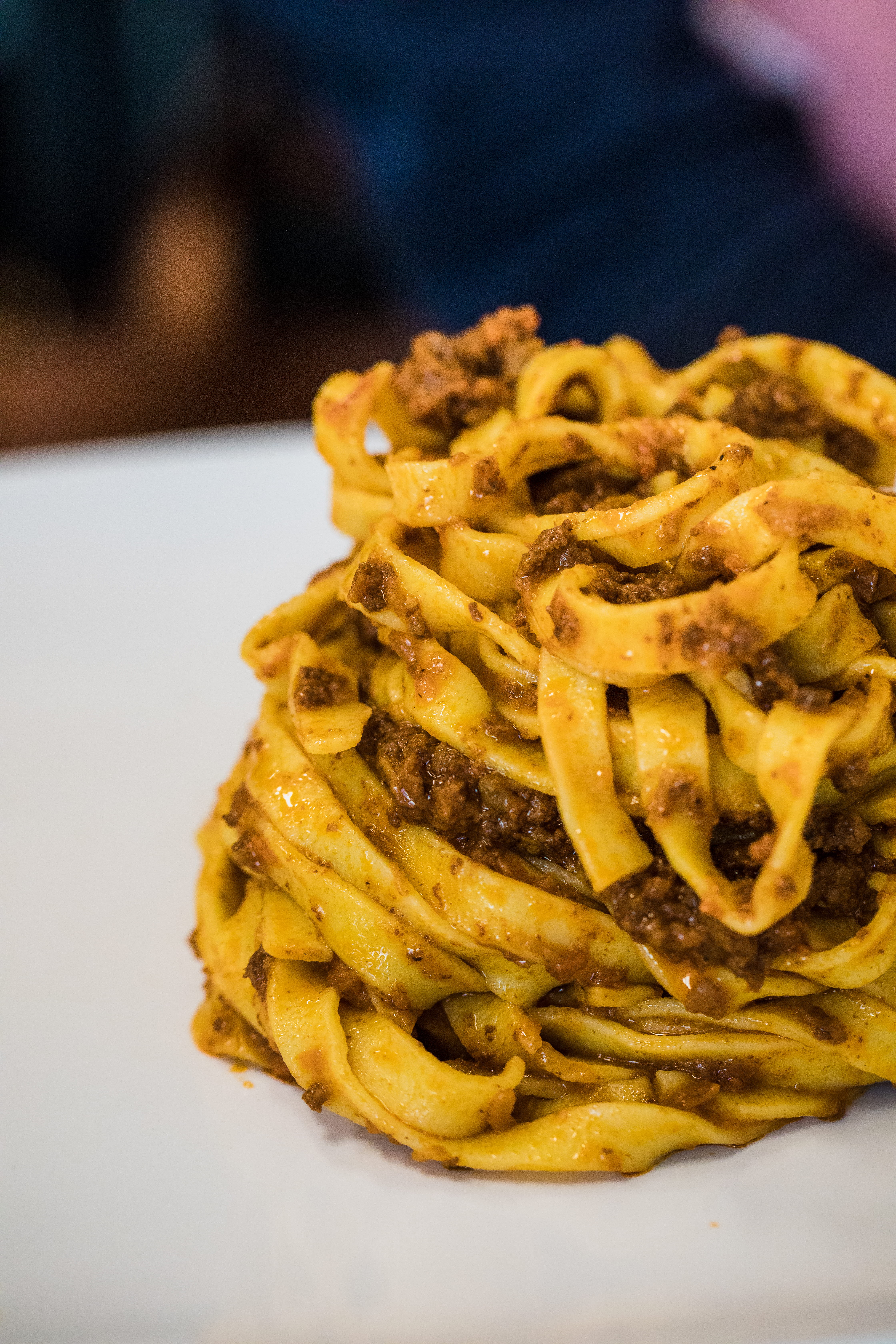 yellow, plate, still life, ground, indulgence, pesto, unhealthy eating, ready-to-eat, meal, fried, indoors, food, selective focus, garnish, meat, pasta, Phone HD Wallpaper