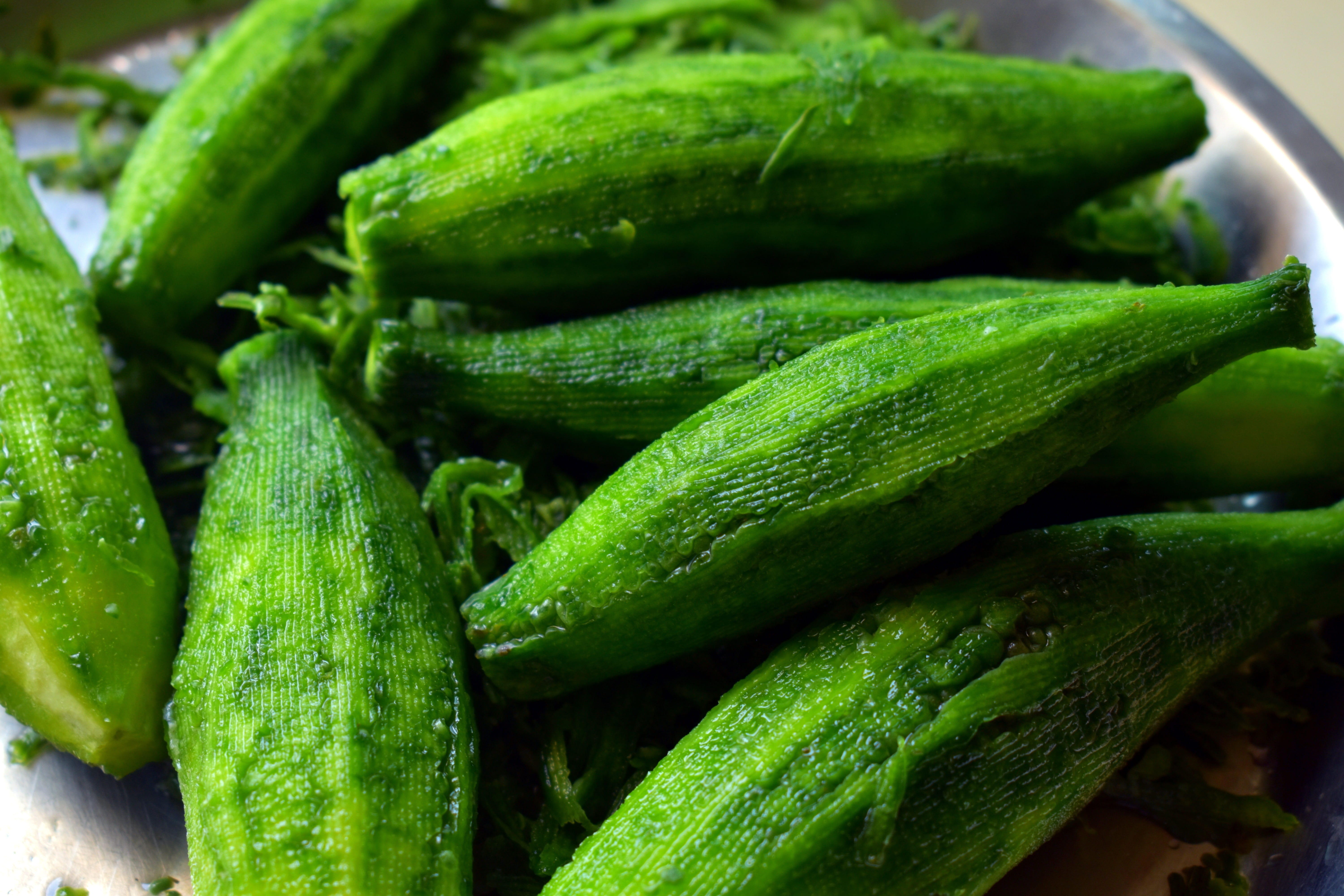 abundance, balsam-pear, vegetable, cucumber, freshness, zucchini, organic, peeled, indoors, still life, no people, close-up, market, bitter melon, wellbeing, HD Wallpaper