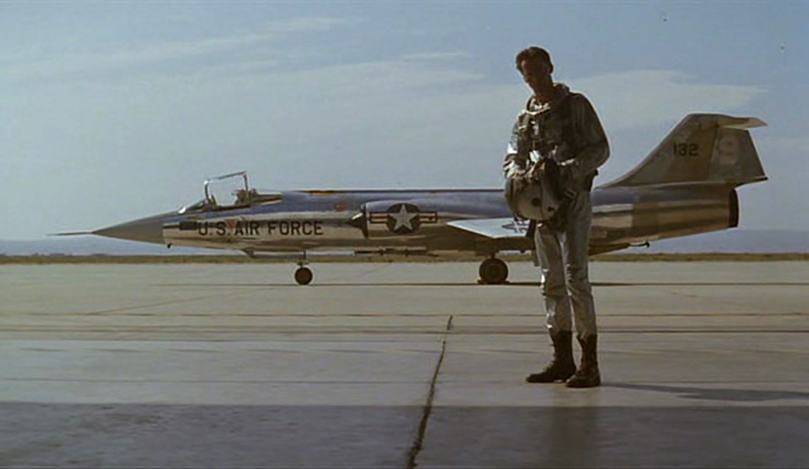 military training, flying, military, sky, the right stuff, airport runway, leaving, airport, fighter plane, transportation, government, 720P, air vehicle, HD Wallpaper