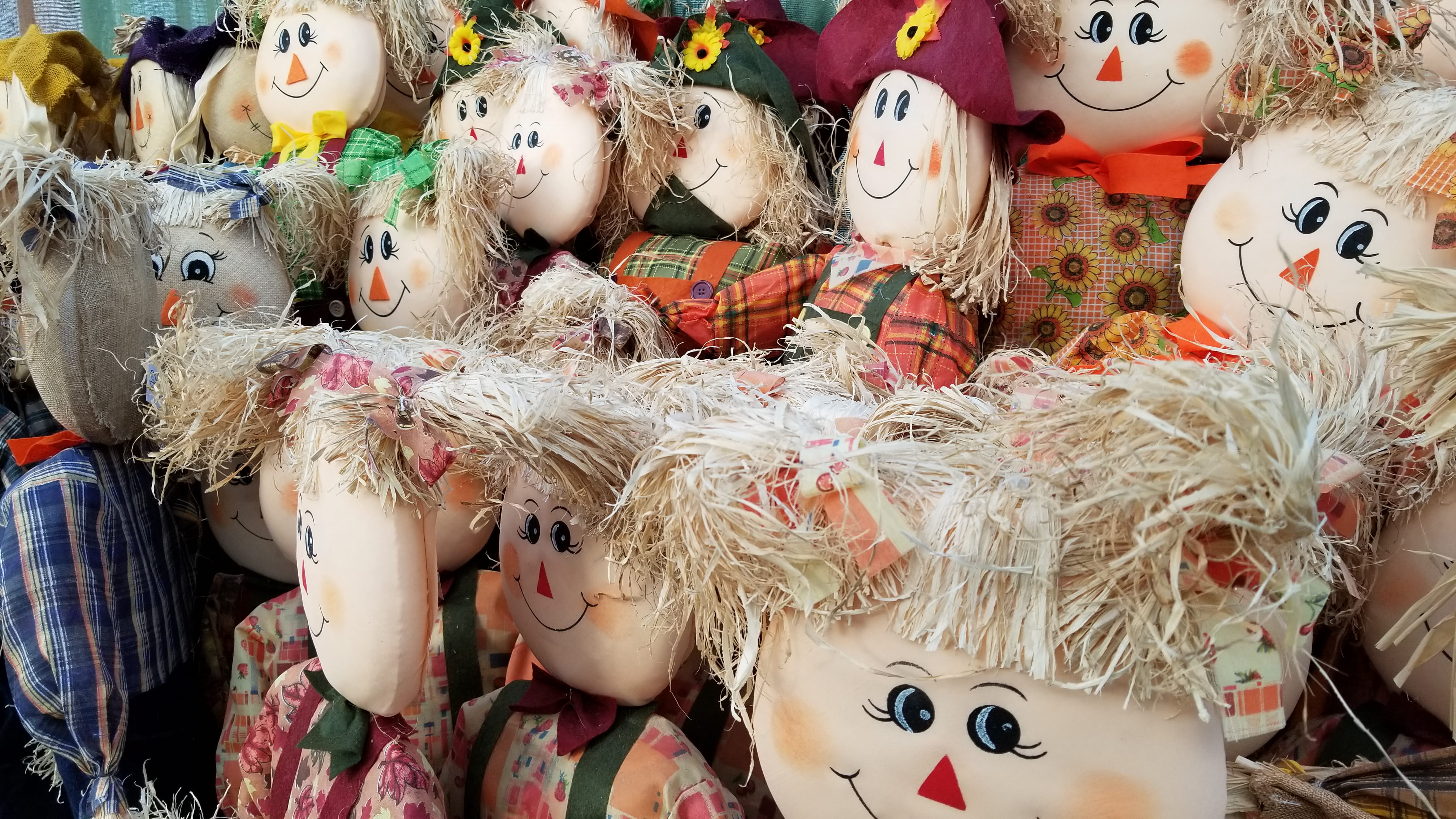 retail display, pumpkin patch, eye, human representation, doll, art and craft, lot, representation, scarecrow, cute, celebration, festival, 4K, stuff, HD Wallpaper