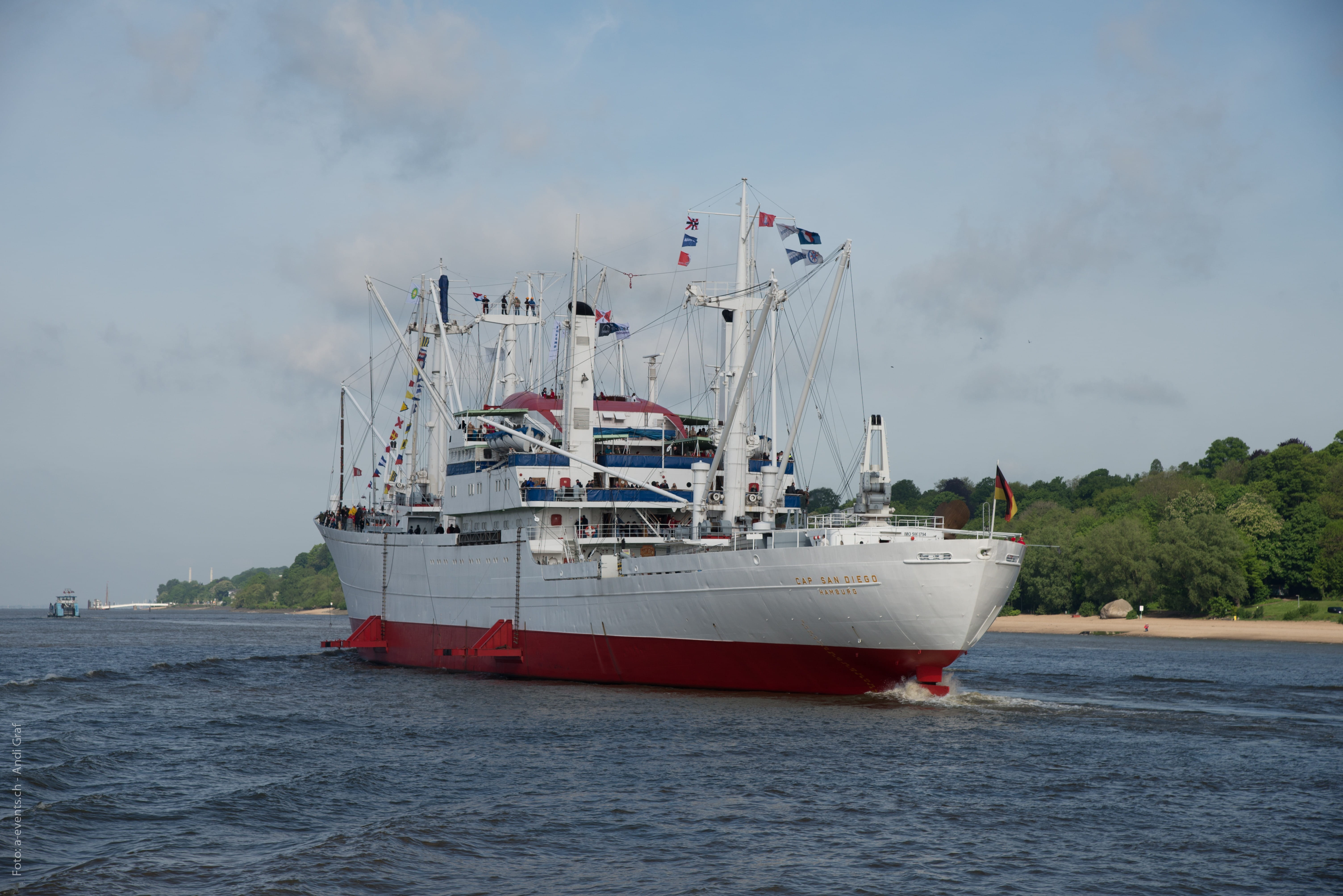 outdoors, shipping, sky, ship travel, business, ship, transportation, traffic, frachtschiff, mode of transportation, cloud - sky, maritime, sailboat, nature, HD Wallpaper