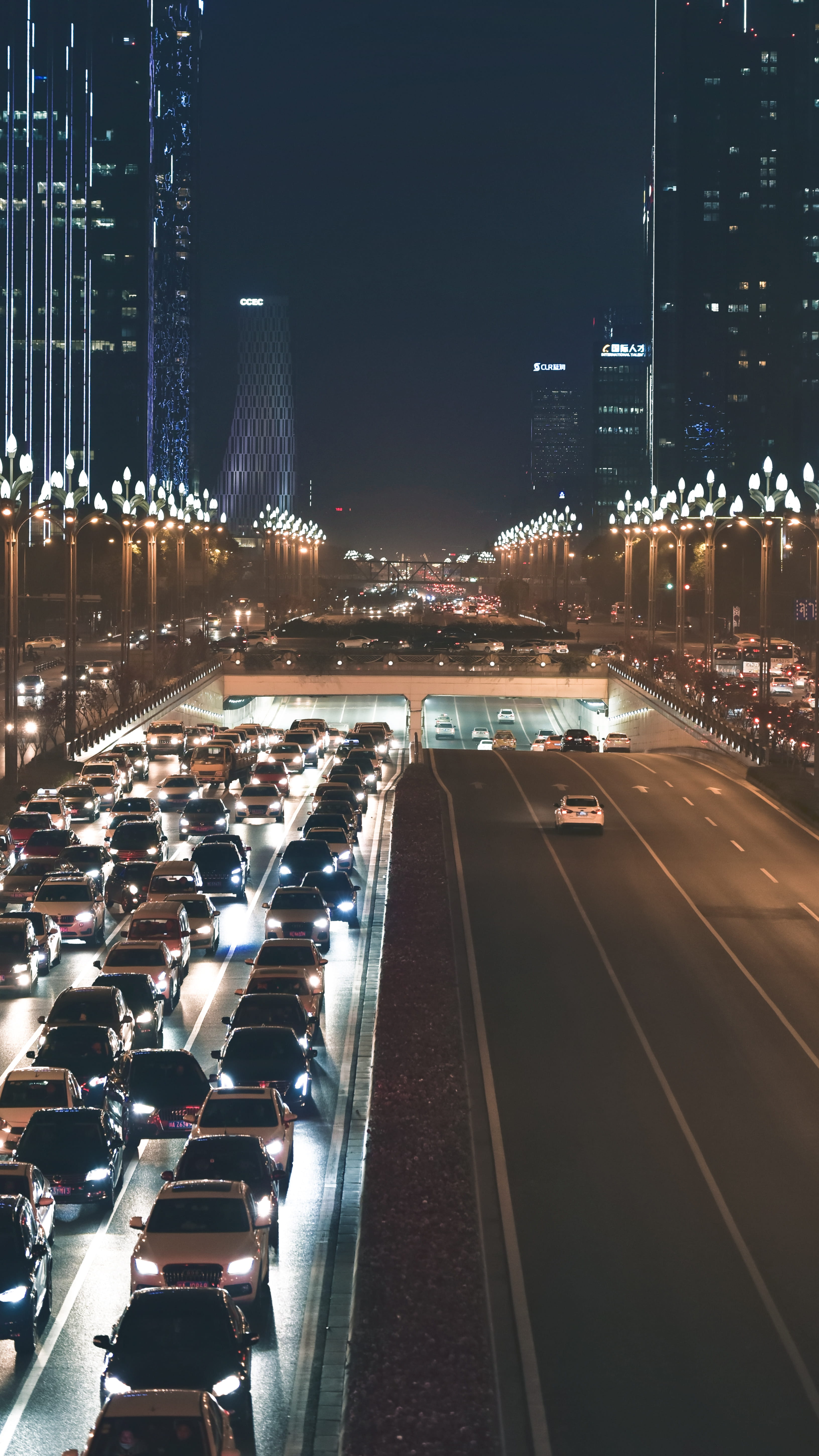 urban, tunnel, highway, town, financial district, architecture, traffic, cars, motion, car, office building exterior, transportation, land vehicle, city life, Phone HD Wallpaper