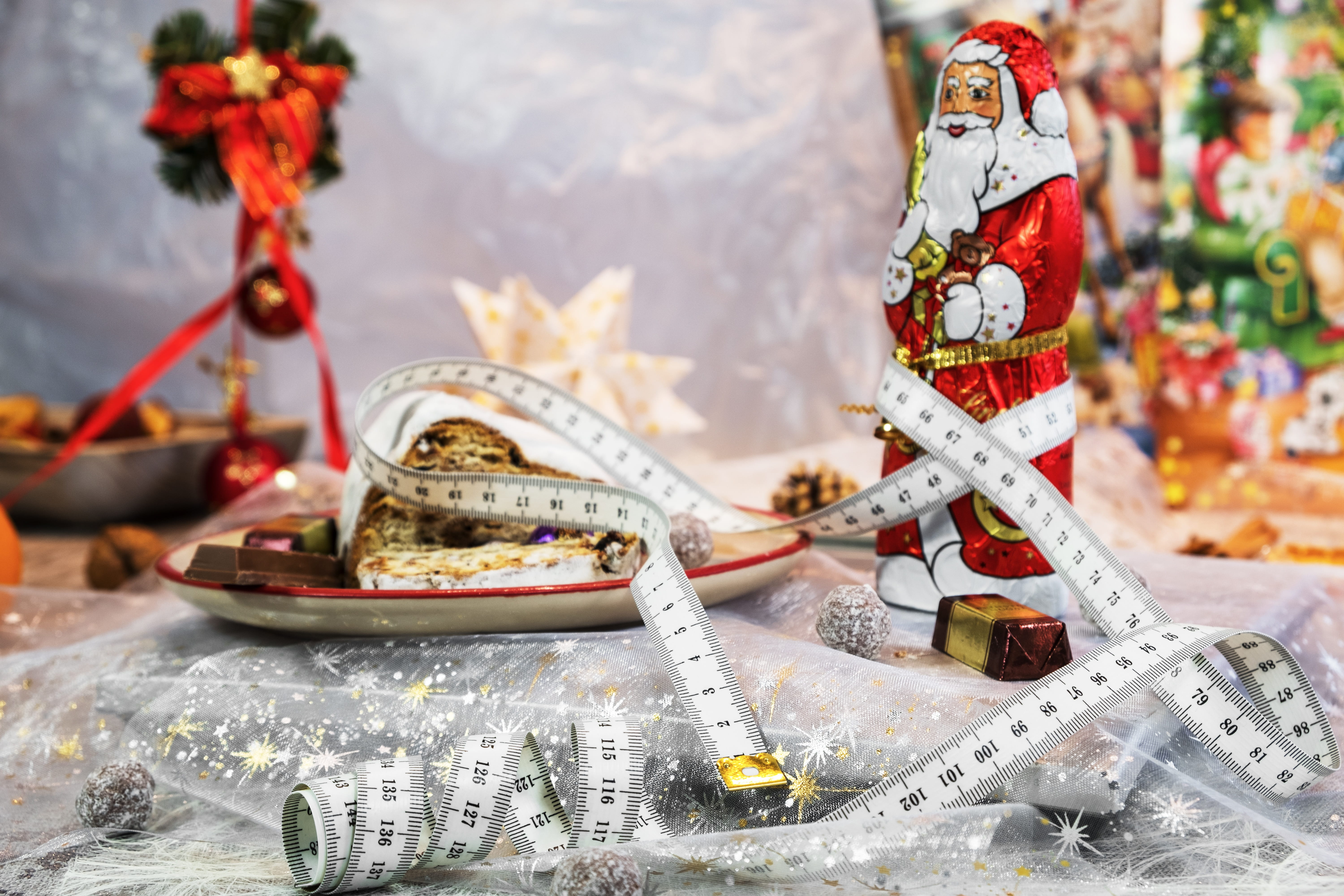 5K, decor, day, table, advent, holiday, art and craft, nicholas, representation, mode of transportation, nature, take to, human representation, dickmacher, HD Wallpaper