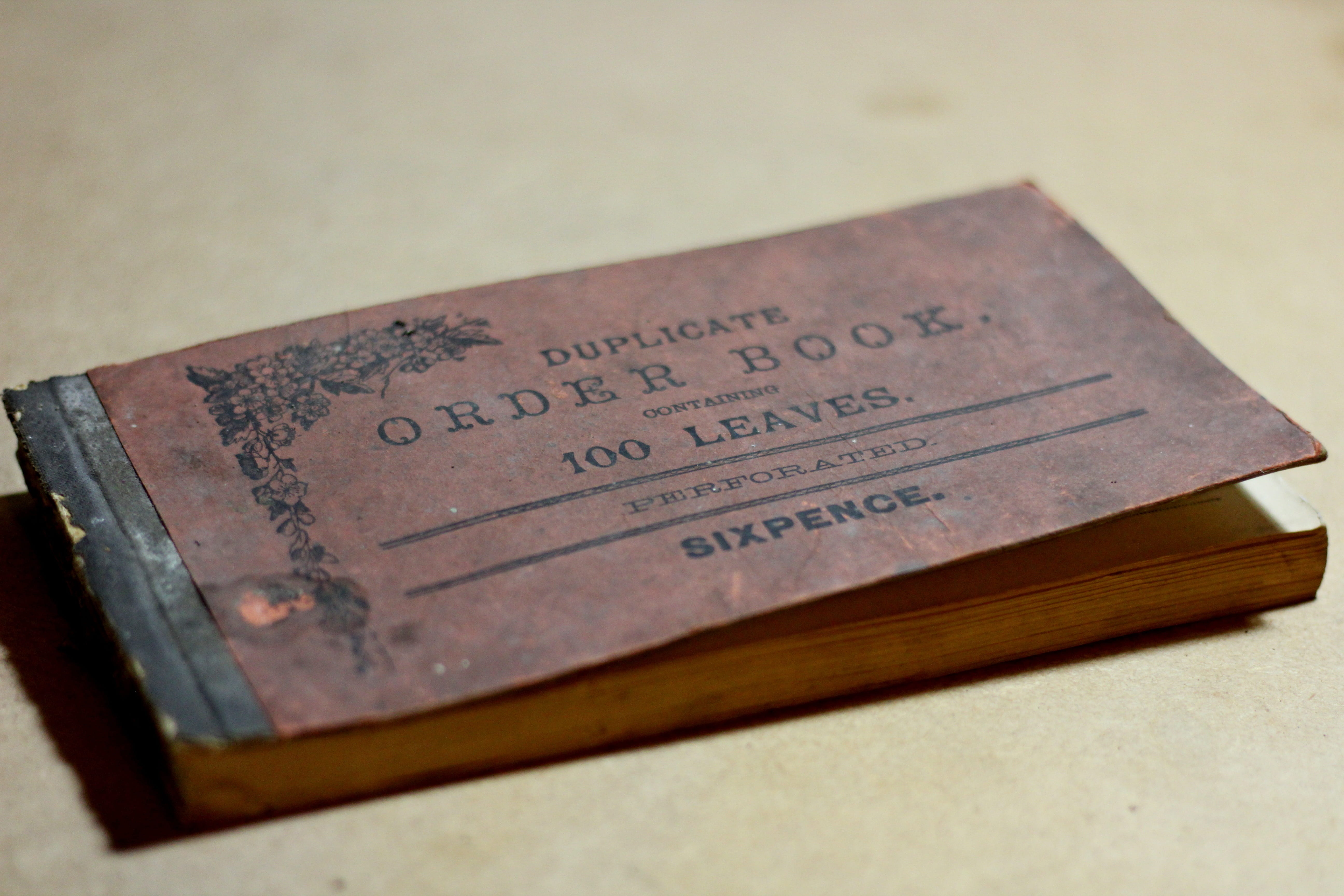 no people, selective focus, order book, indoors, table, stationery, desk, history, single object, education, text, antique, still life, book, close-up, HD Wallpaper