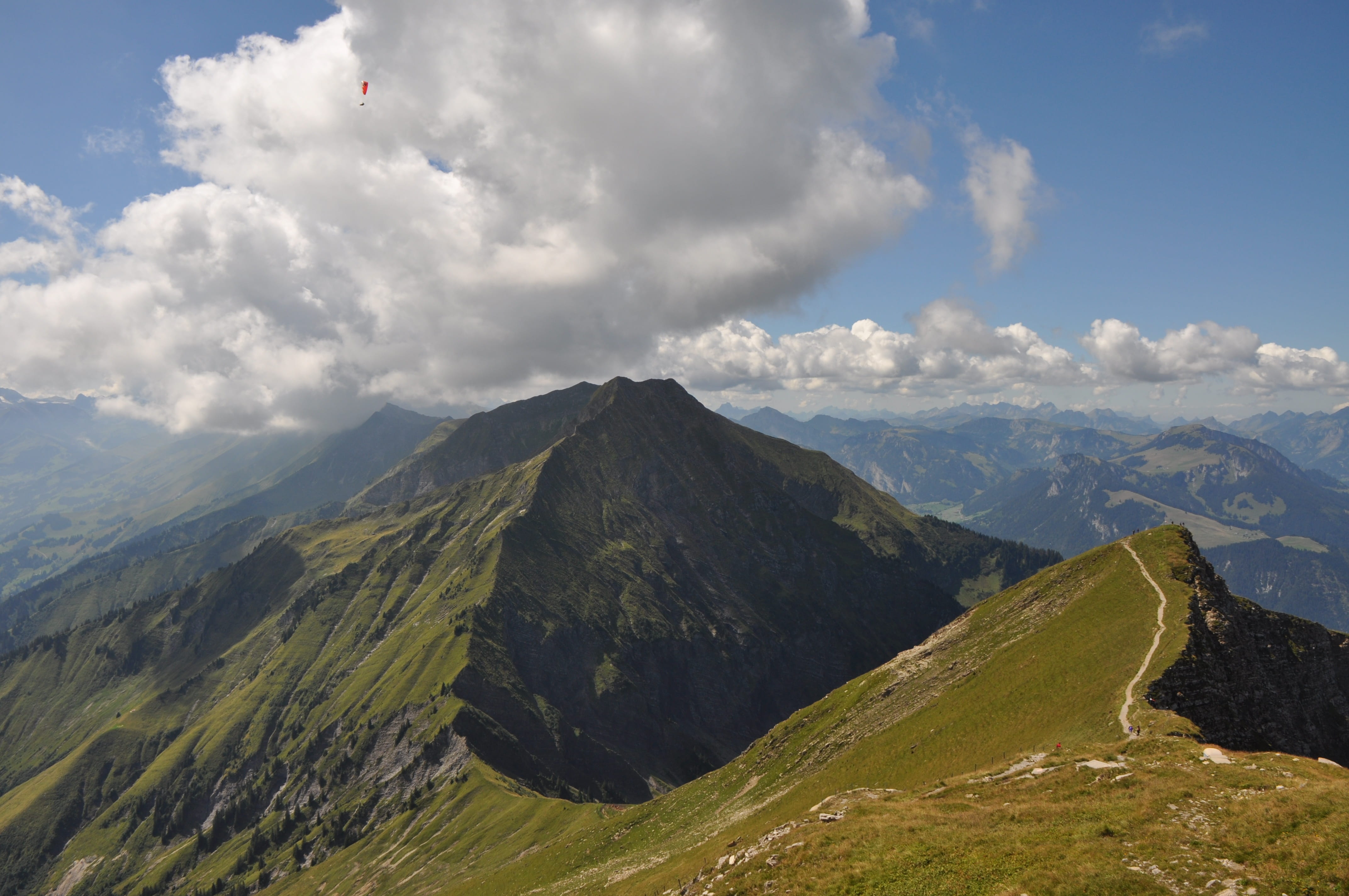 tranquil scene, european Alps, no People, remote, environment, non-urban scene, Sneeze, grass, 4K, scenics - nature, beauty in nature, mountain Peak, mountain Range, HD Wallpaper