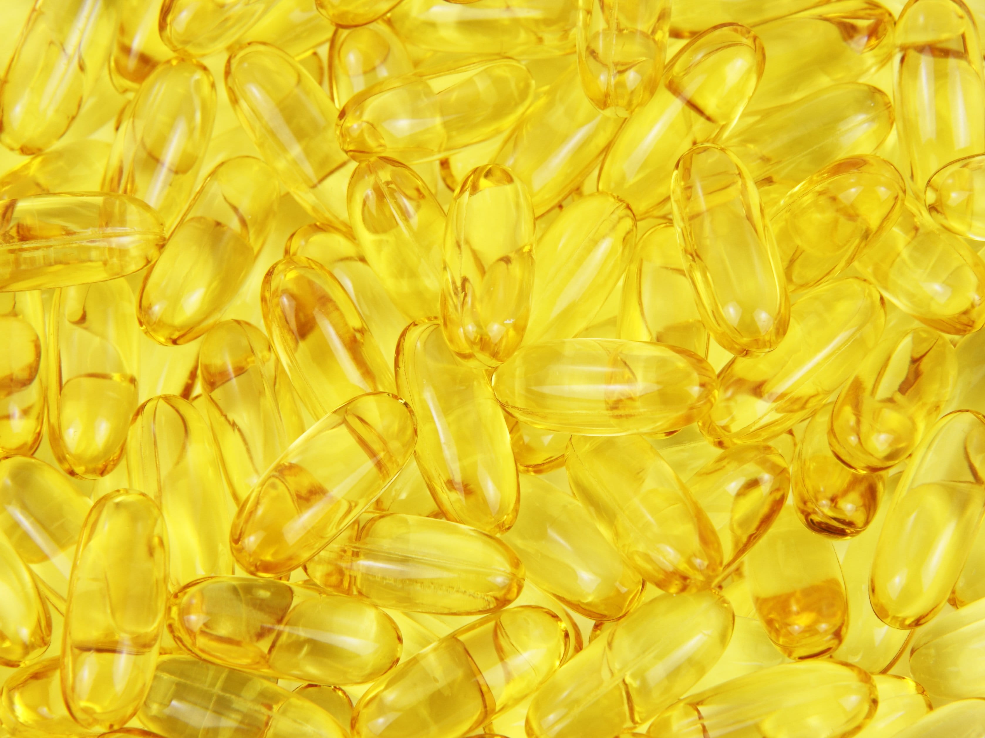 capsule, cod, yellow, macro, healthcare And Medicine, pattern, pill, dose, transparent, fish, diet, tablets, vitamin, no people, jelly, healthy eating, HD Wallpaper
