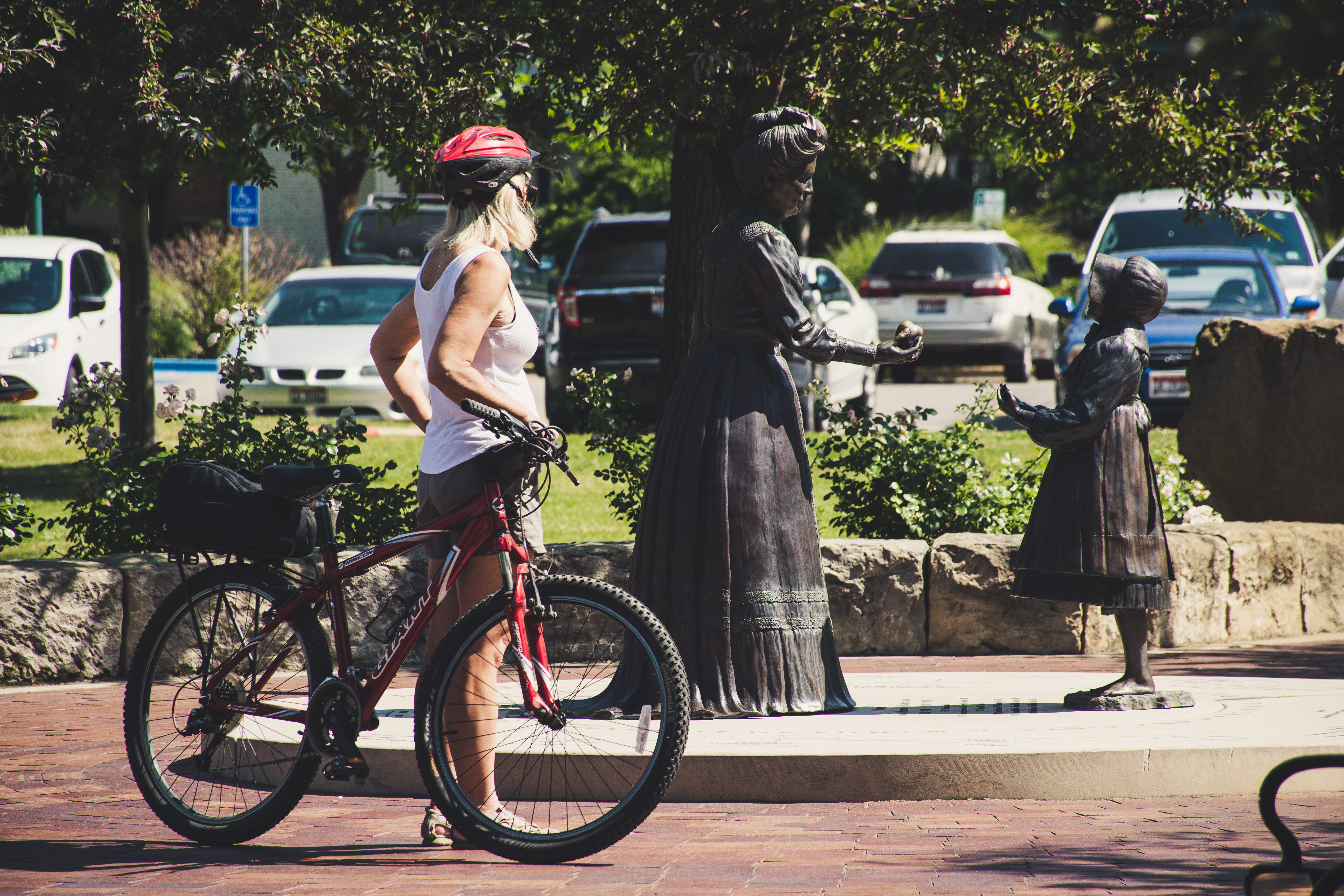 helmet, day, rear view, 5K, white, transportation, people, two people, biker, car, bicycle, road, statues, holding, wearing, city, street, casual clothing, HD Wallpaper