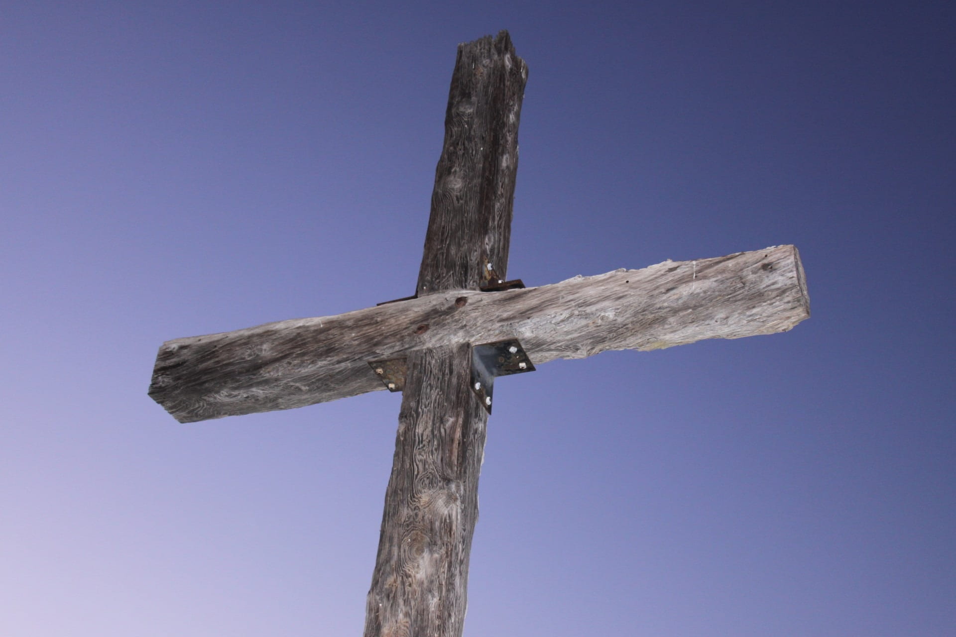cross, icon, crucifix, symbol, clear sky, low angle view, crucifixion, holy, no people, wood - material, catholic, spiritual, brown, worship, spirituality, HD Wallpaper