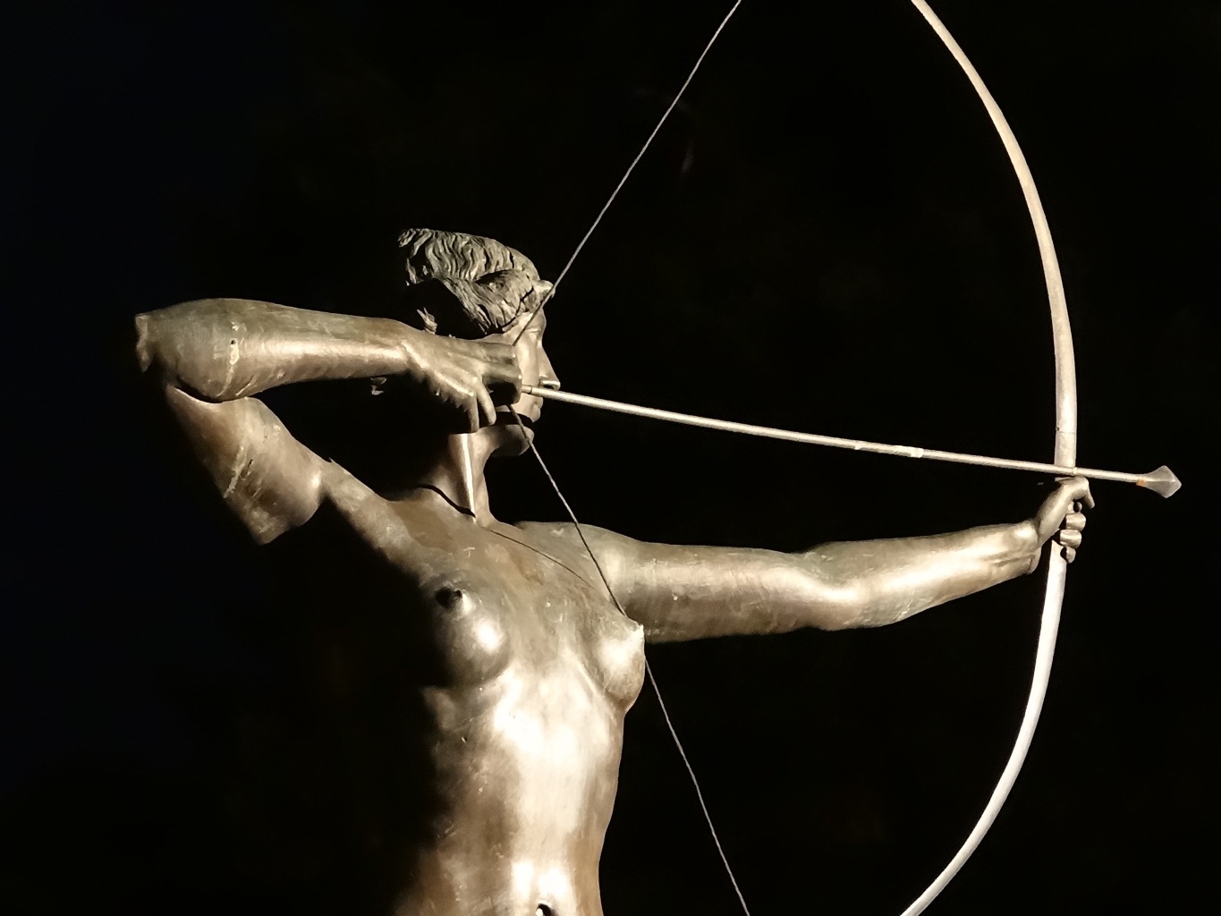 bydgoszcz, person, sport, weapon, arrow - bow and arrow, hunter, aiming, 720P, skill, athlete, arrow, black background, close-up, sculpture, studio shot, HD Wallpaper